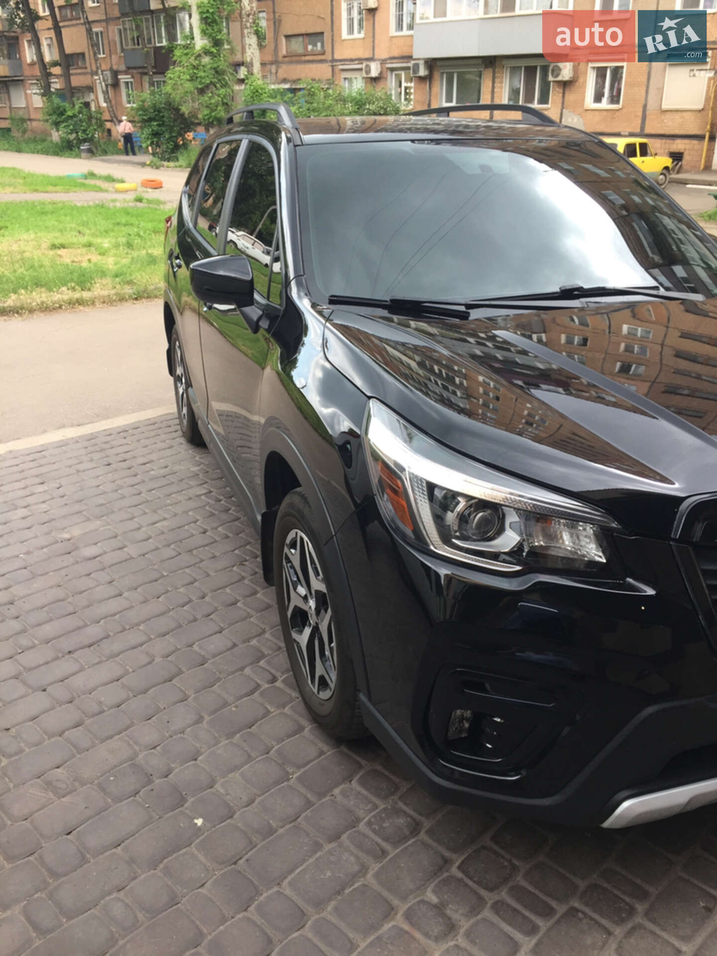 Subaru Forester 2018 VIN JF2SKAEC6KH440080 фото оголошення 4 з 28