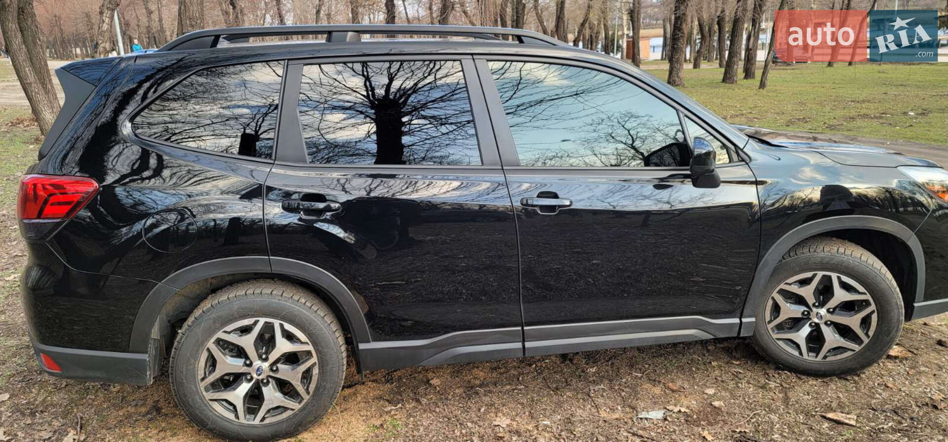 Subaru Forester 2018 VIN JF2SKAEC6KH440080 фото оголошення 21 з 28