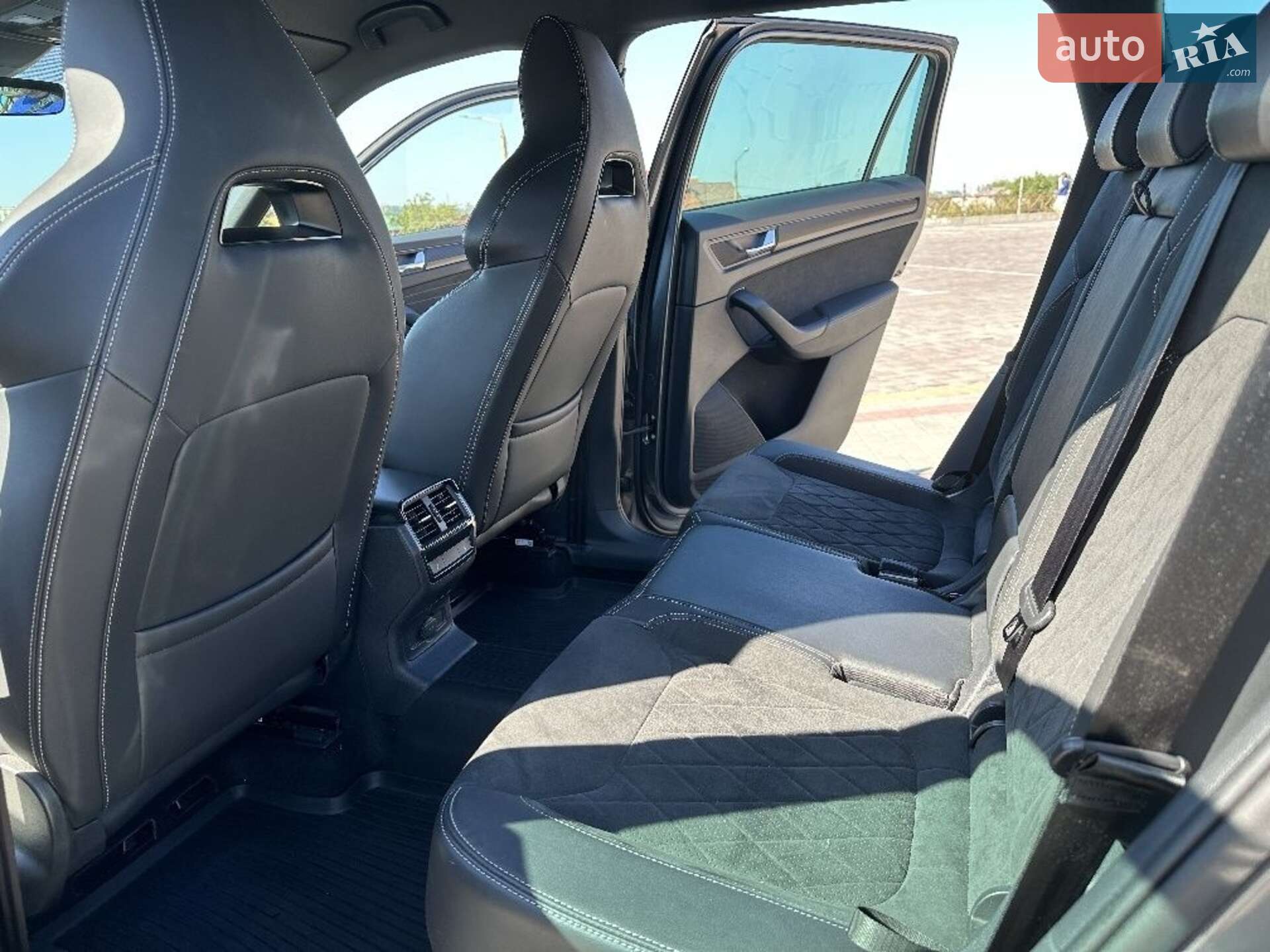 Skoda Kodiaq 2021 VIN TMBLD6NSXNB400500 фото оголошення 6 з 27