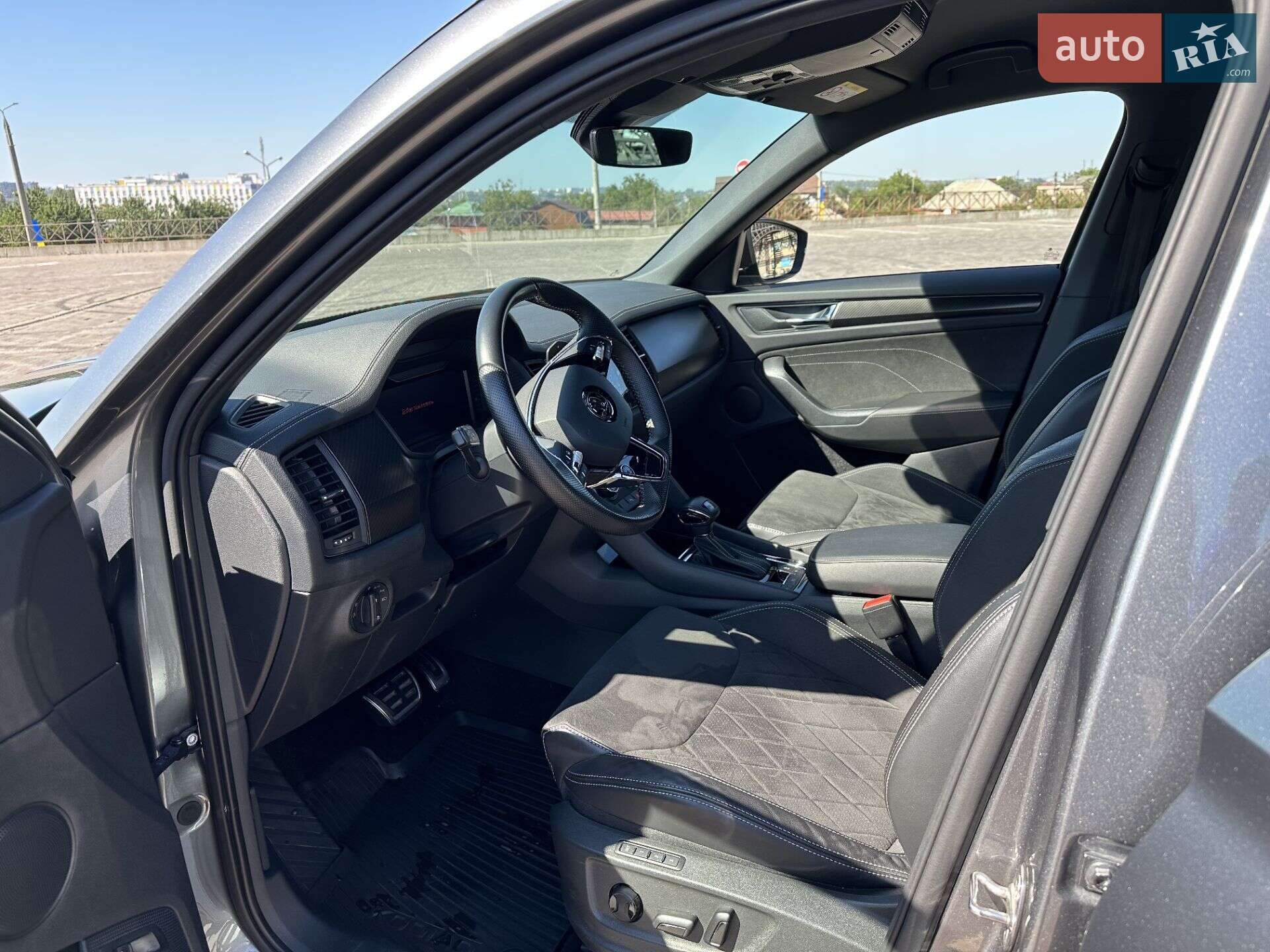 Skoda Kodiaq 2021 VIN TMBLD6NSXNB400500 фото оголошення 14 з 27