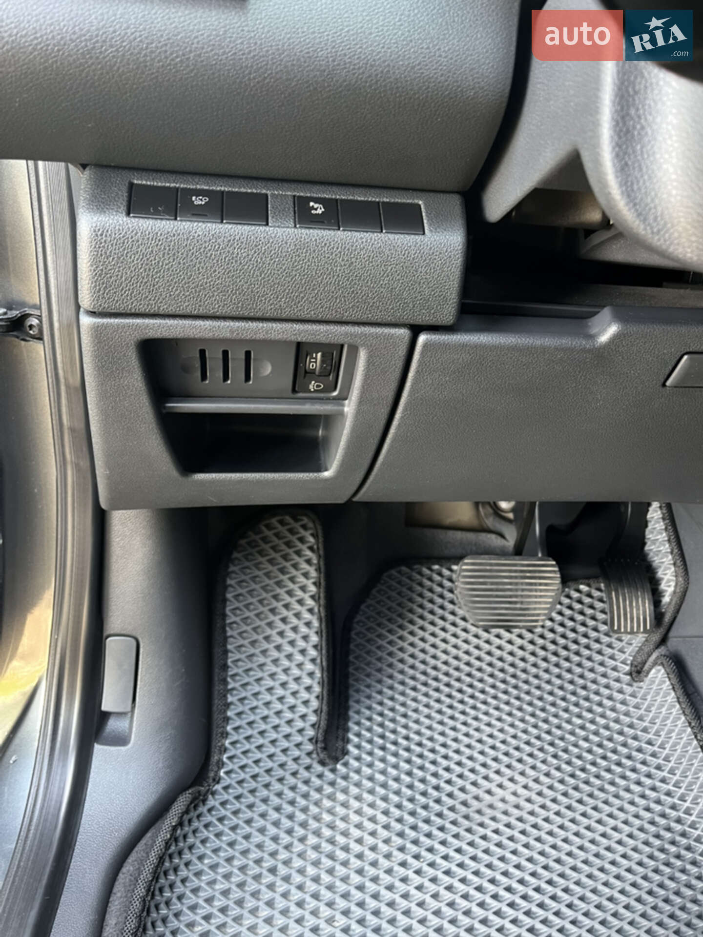 Peugeot 3008 2012 VIN VF30U9HR8CS160986 фото оголошення 30 з 44