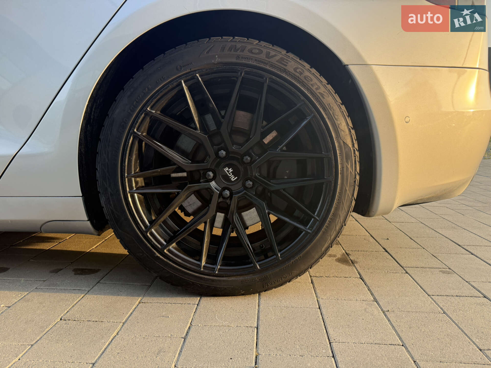 Tesla Model S 2017 VIN 5YJSA1E21HF194024 фото оголошення 13 з 13