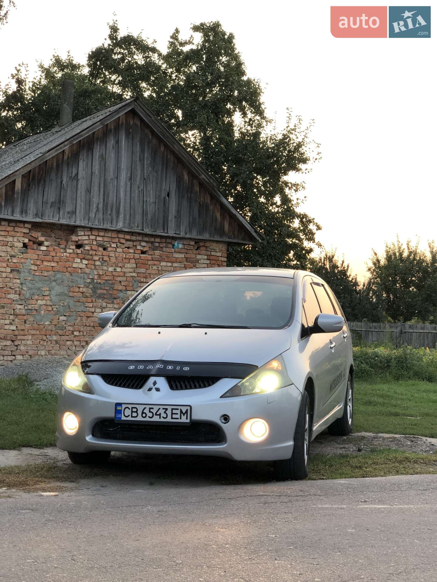 Mitsubishi Grandis 2006 VIN JMBLNNA4W6Z000997 фото оголошення 2 з 12
