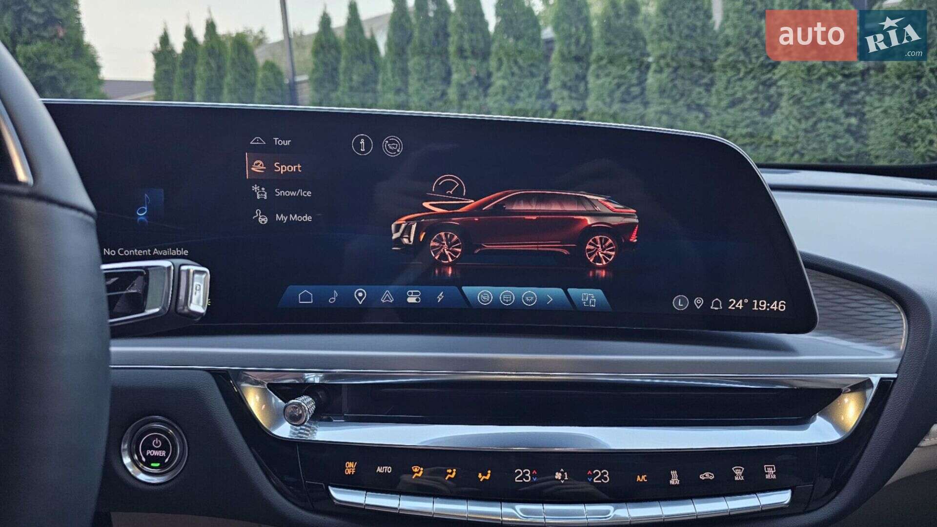 Cadillac Lyriq 2024 VIN 1GYKPWRK3RZ138114 фото оголошення 19 з 57