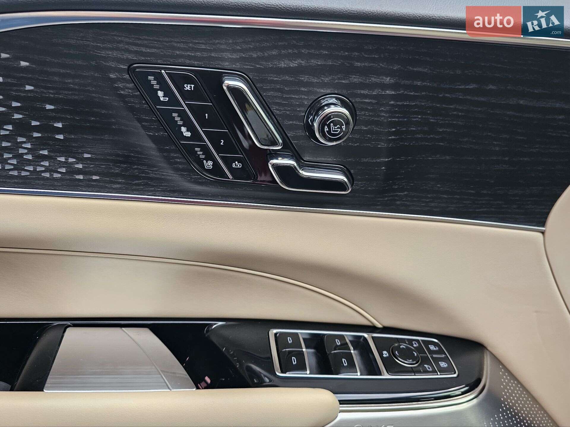 Cadillac Lyriq 2024 VIN 1GYKPWRK3RZ138114 фото оголошення 51 з 57