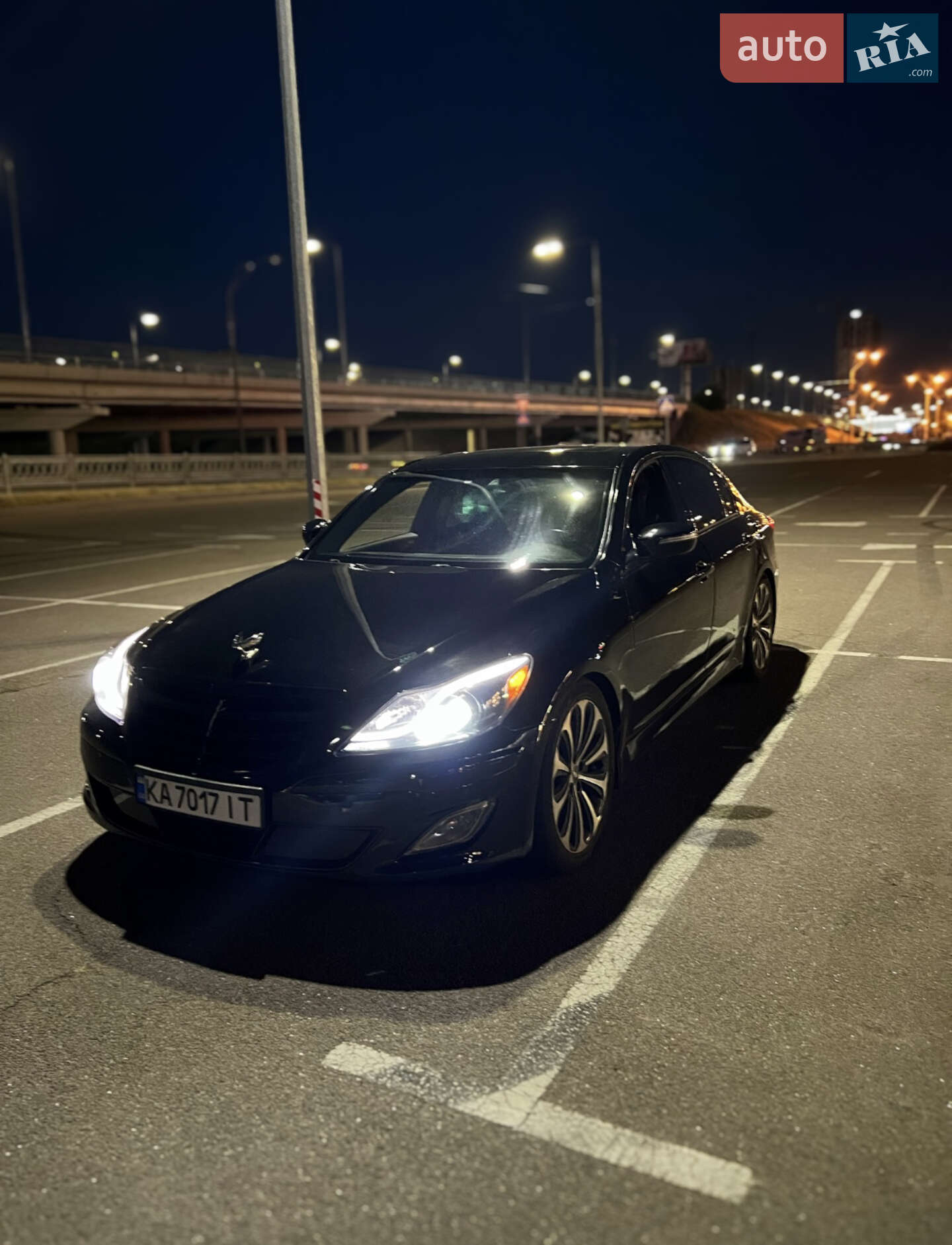 Hyundai Genesis 2011 VIN KMHGC4DH1CU162743 фото оголошення 7 з 13