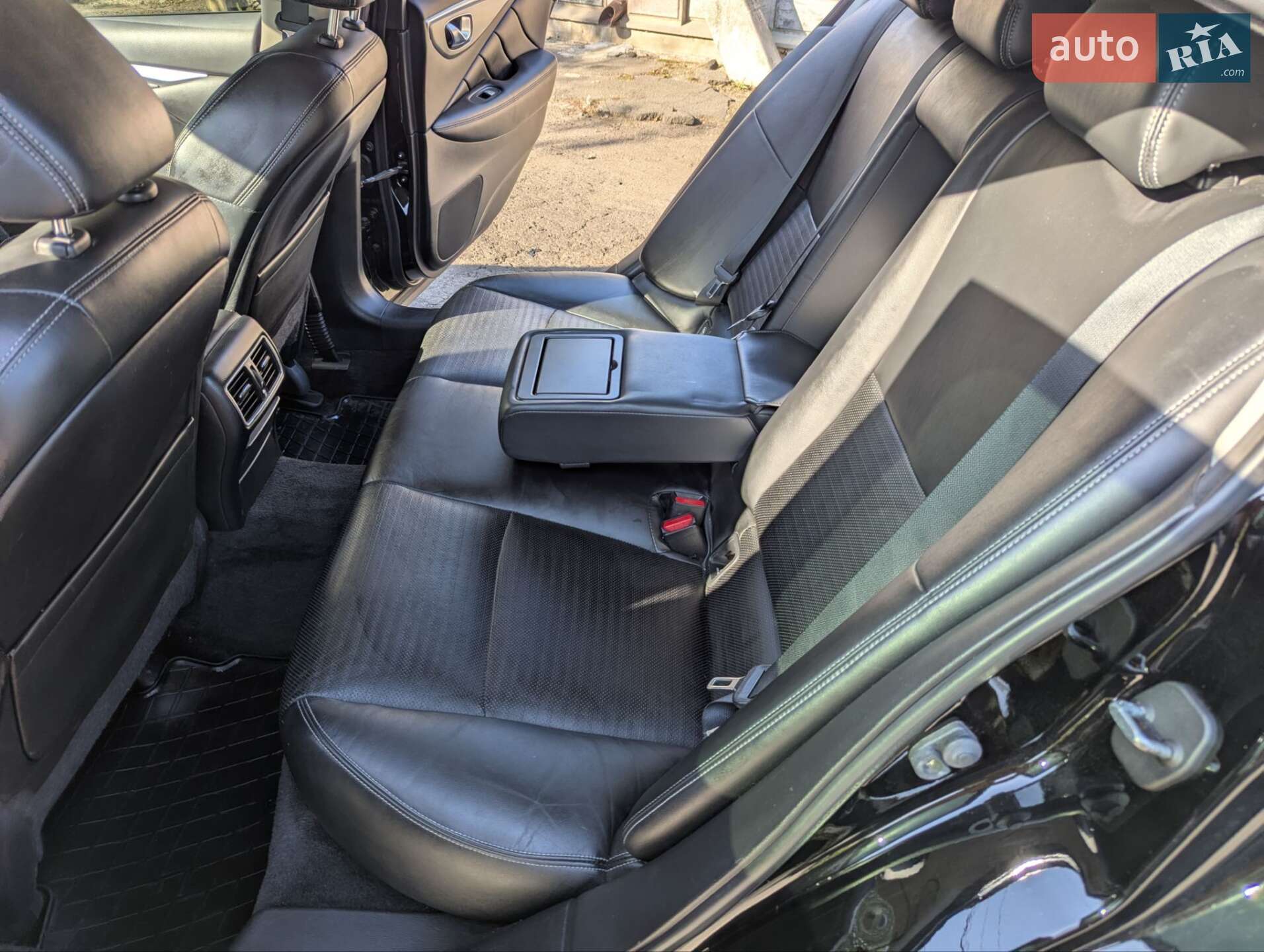 Infiniti Q50 2015 VIN JN1BDAV37U0203159 фото оголошення 22 з 56