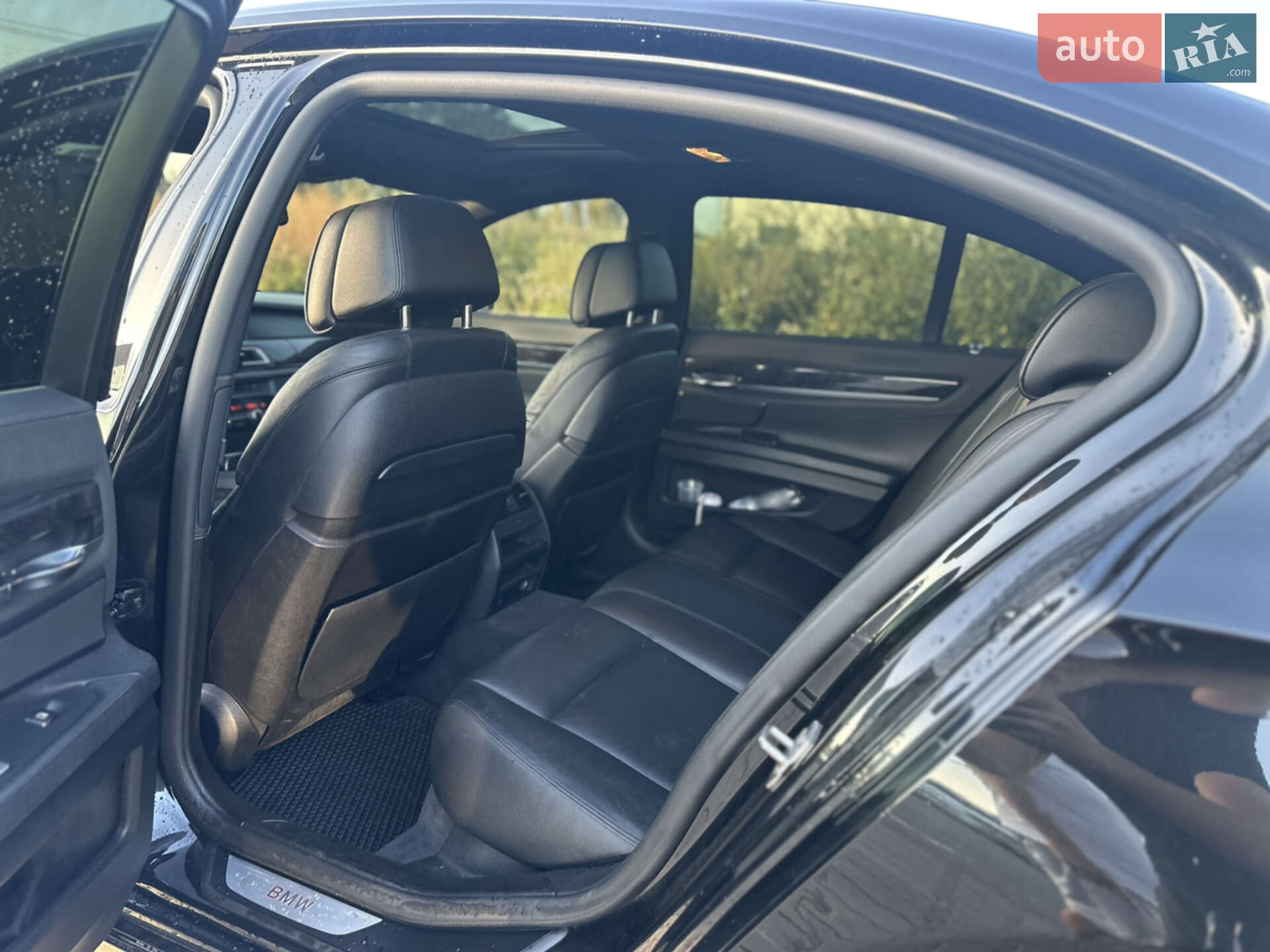 BMW 7 Series 2012 VIN WBAYA6C55DC995192 фото оголошення 10 з 15