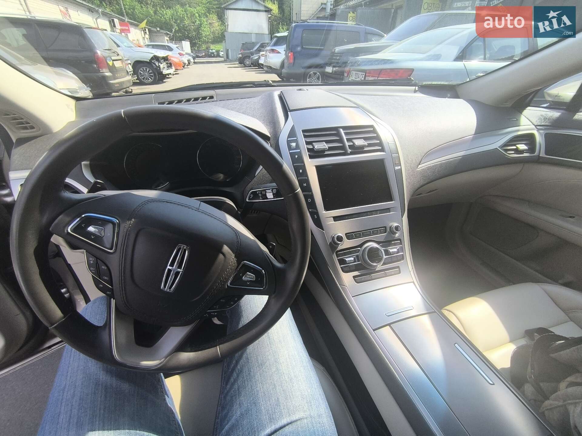 Lincoln MKZ 2019 VIN 3LN6L5A96KR633676 фото оголошення 15 з 38