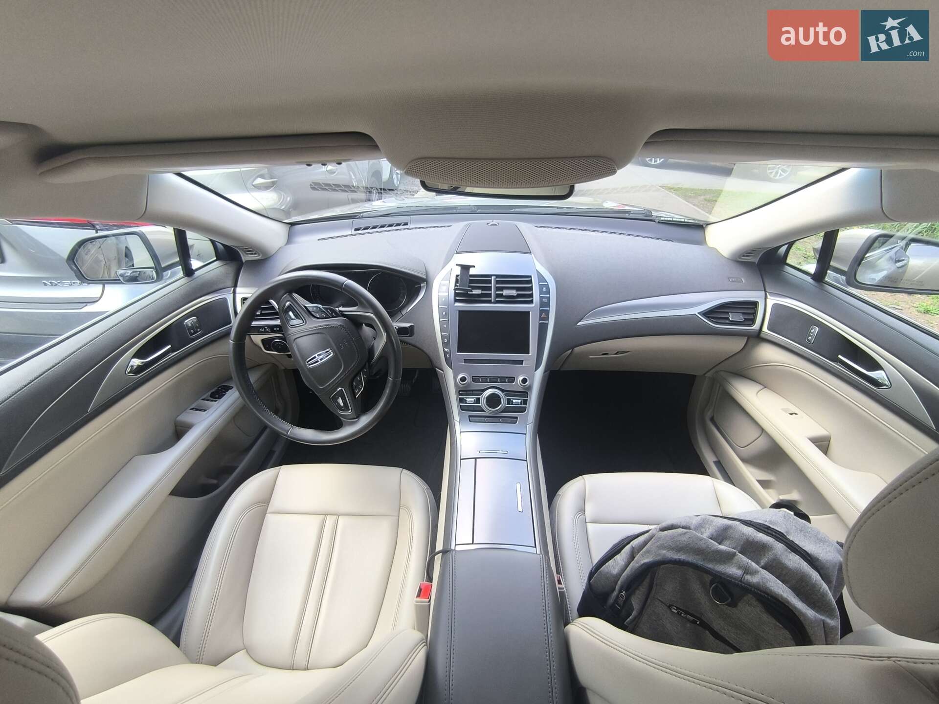Lincoln MKZ 2019 VIN 3LN6L5A96KR633676 фото оголошення 27 з 38