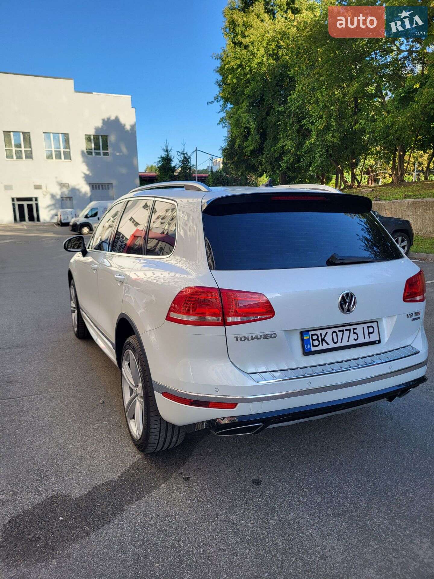 Volkswagen Touareg 2015 VIN WVGZZZ7PZGD004166 фото оголошення 13 з 128