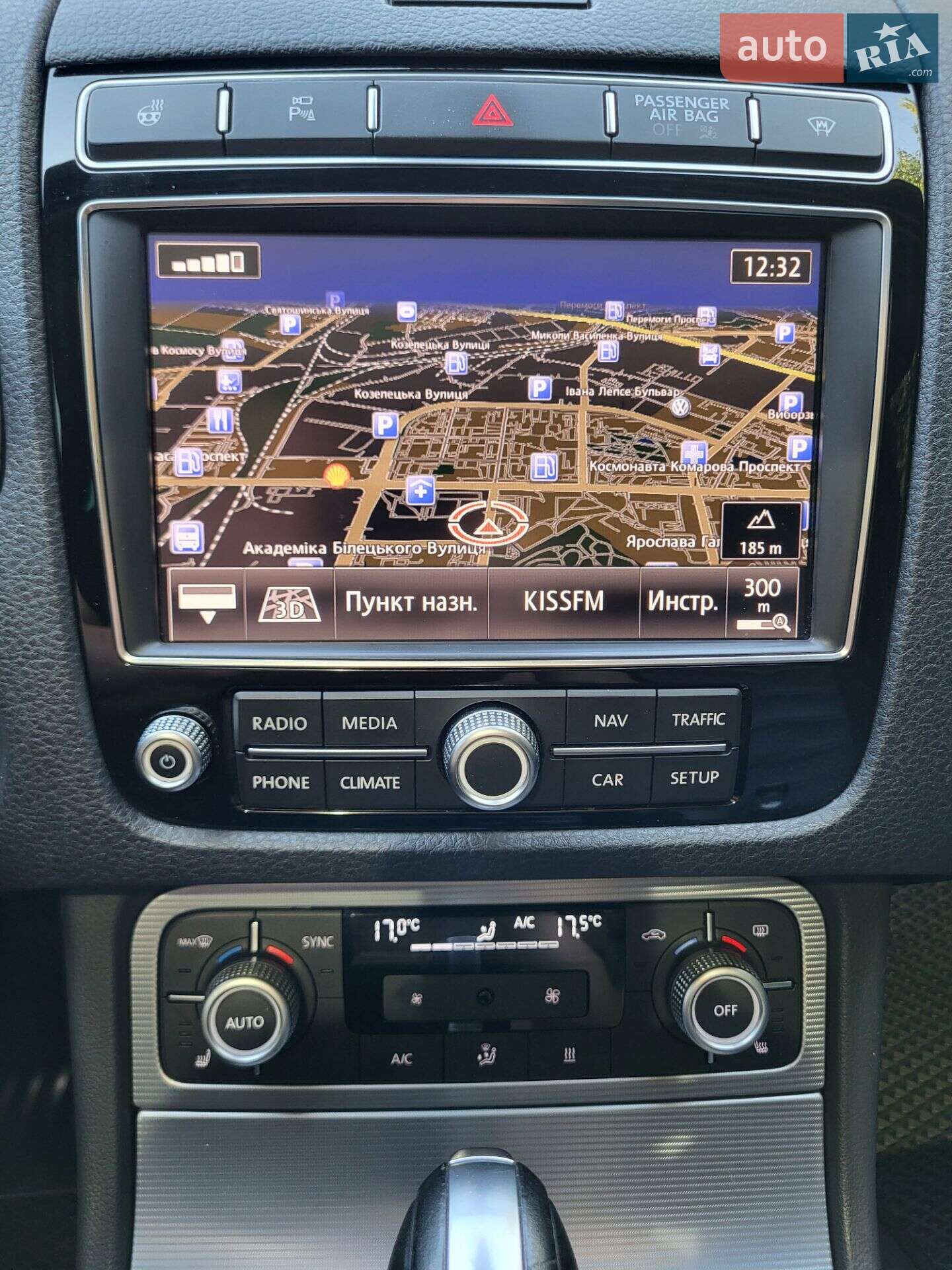 Volkswagen Touareg 2015 VIN WVGZZZ7PZGD004166 фото оголошення 46 з 128
