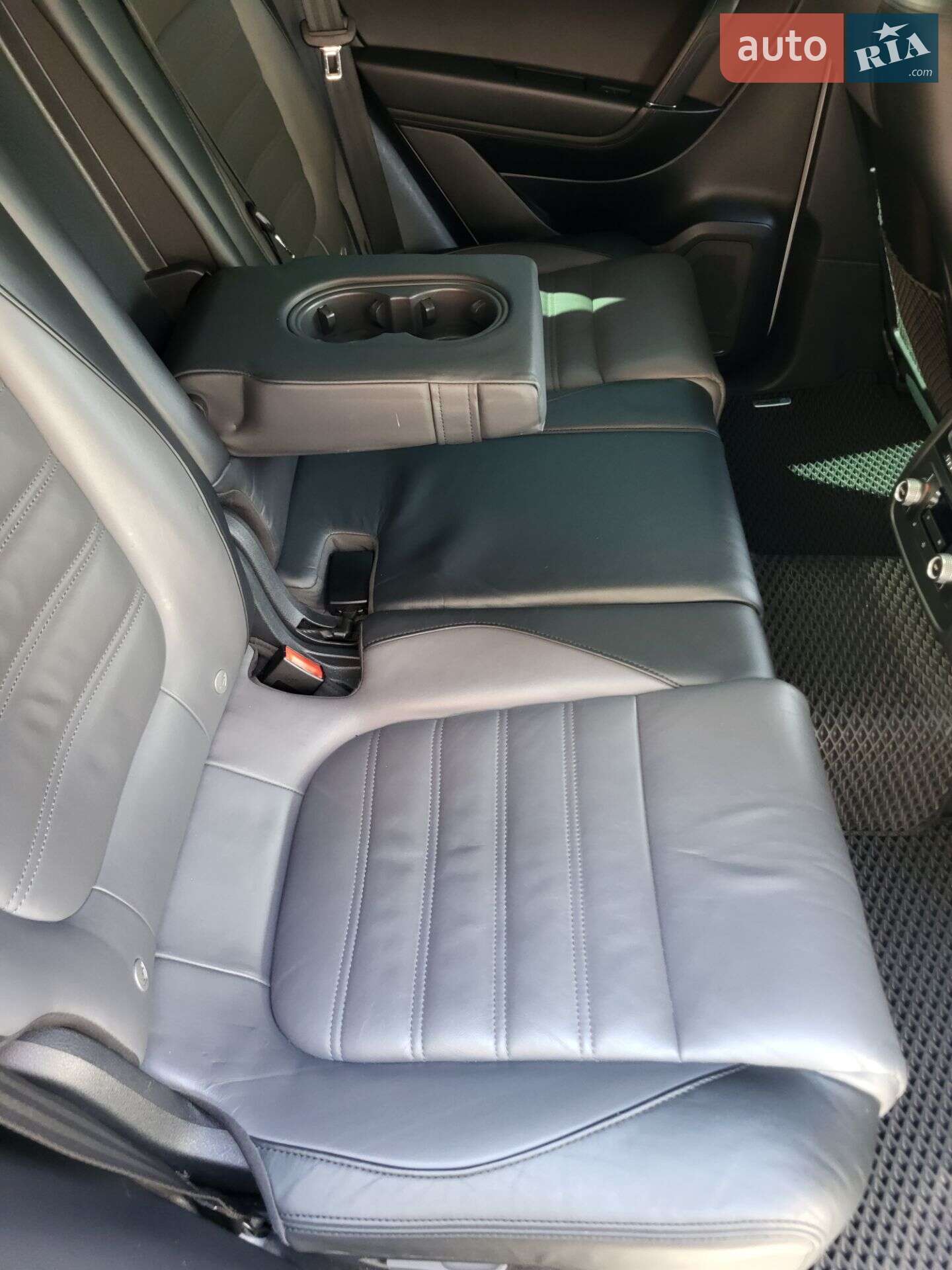 Volkswagen Touareg 2015 VIN WVGZZZ7PZGD004166 фото оголошення 75 з 128