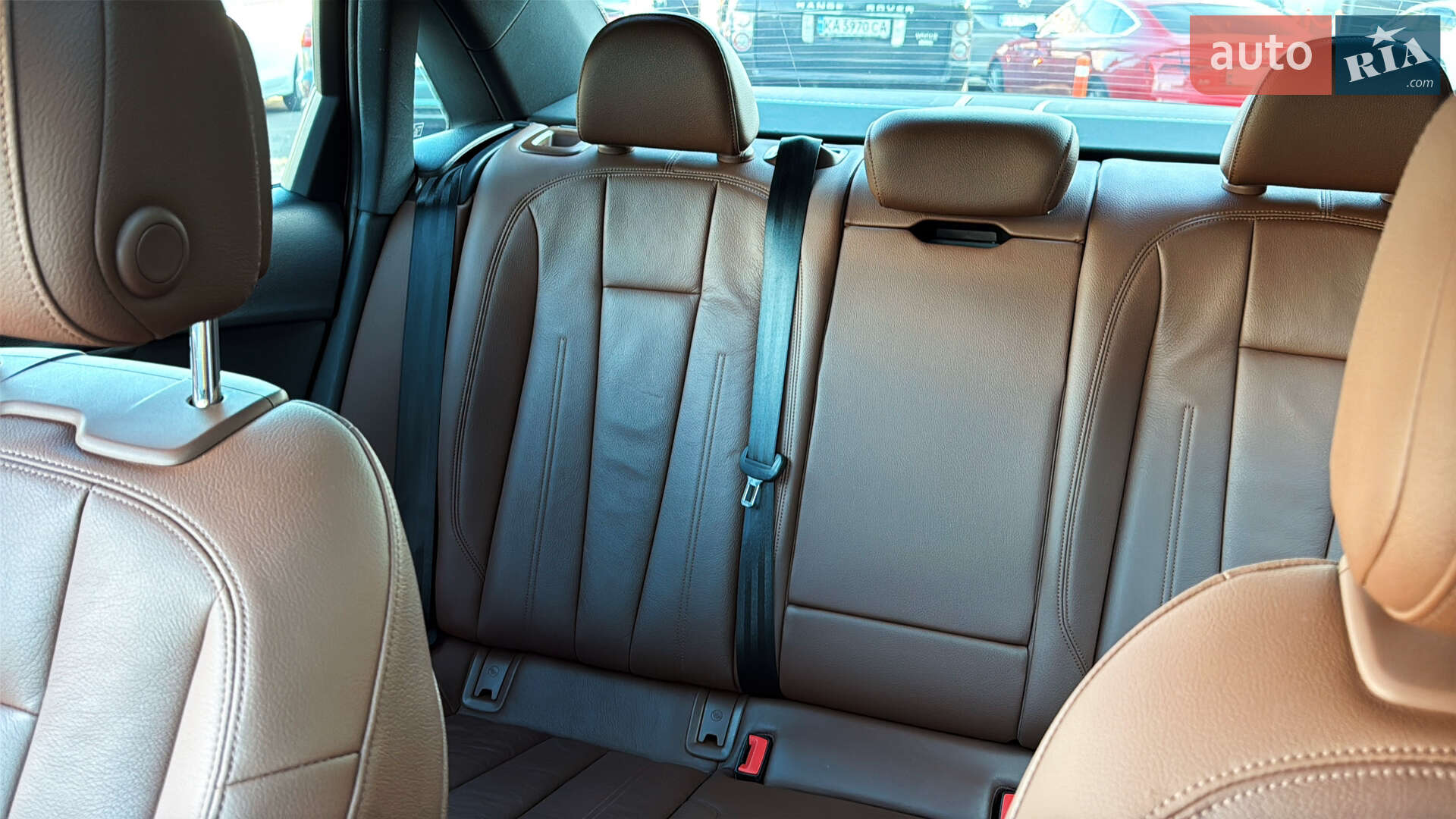Audi A4 2016 VIN WAUENAF45HN022949 фото оголошення 12 з 15