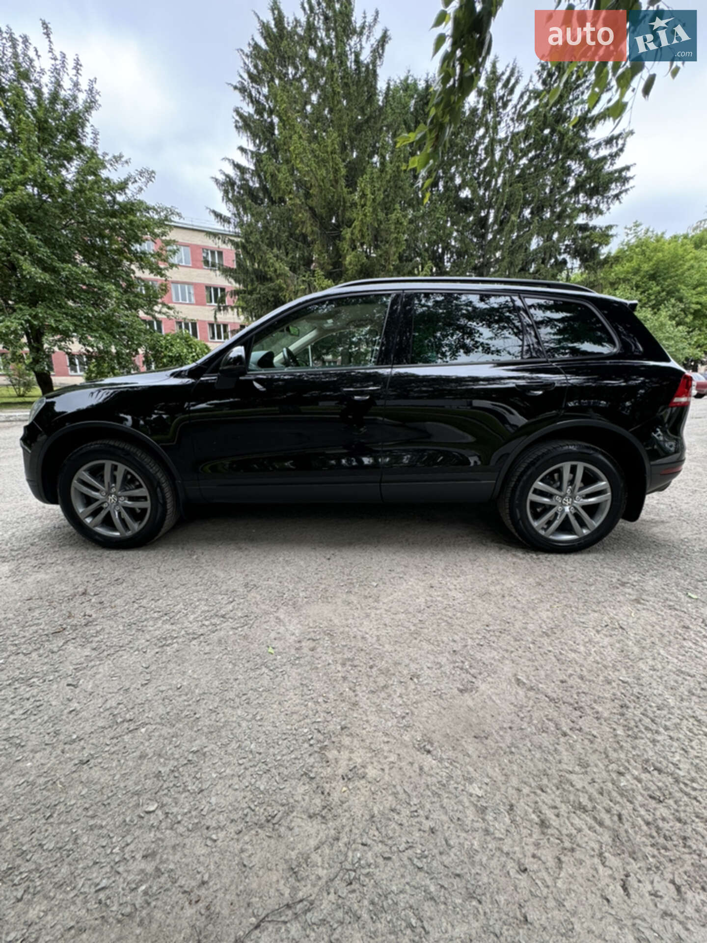 Volkswagen Touareg 2015 VIN WVGZZZ7PZGD012848 фото оголошення 36 з 85