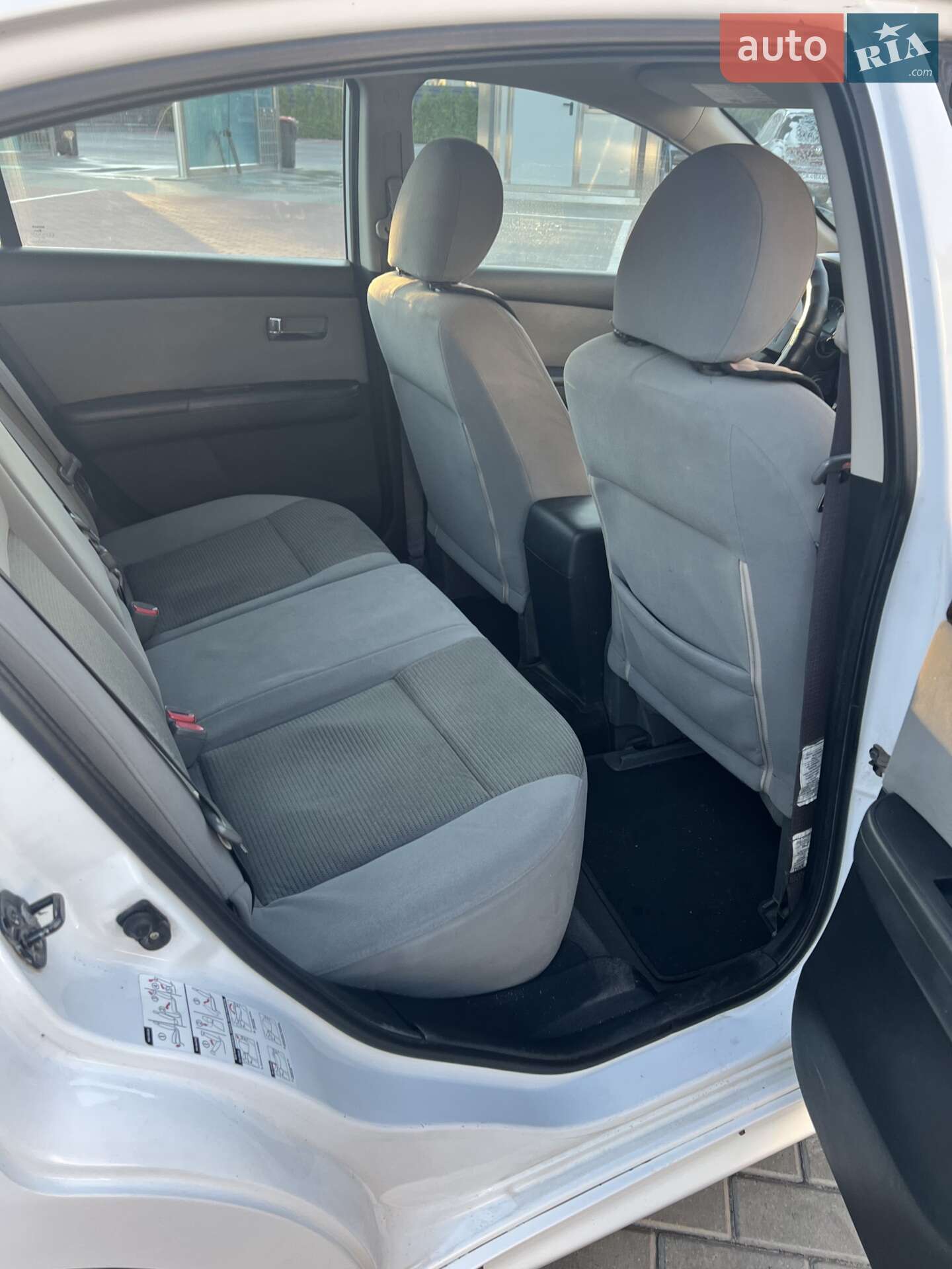 Nissan Sentra 2011 VIN 3N1AB6AP2BL688797 фото оголошення 6 з 13