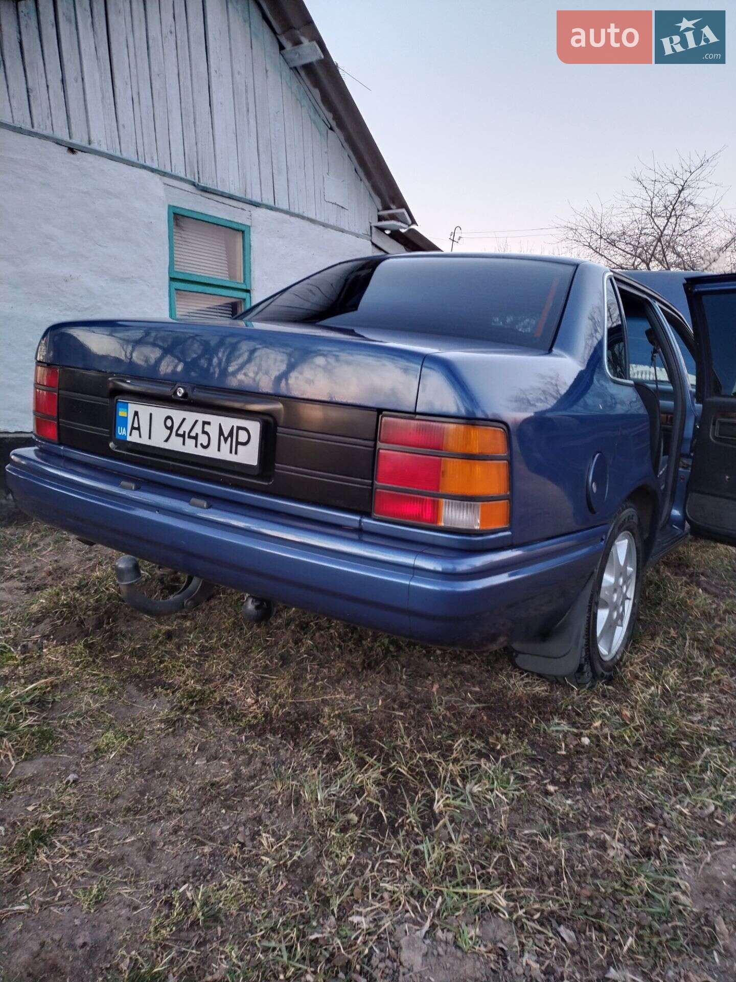 Ford Scorpio 1990 VIN WF0FXXGAGFLU49451 фото оголошення 2 з 16