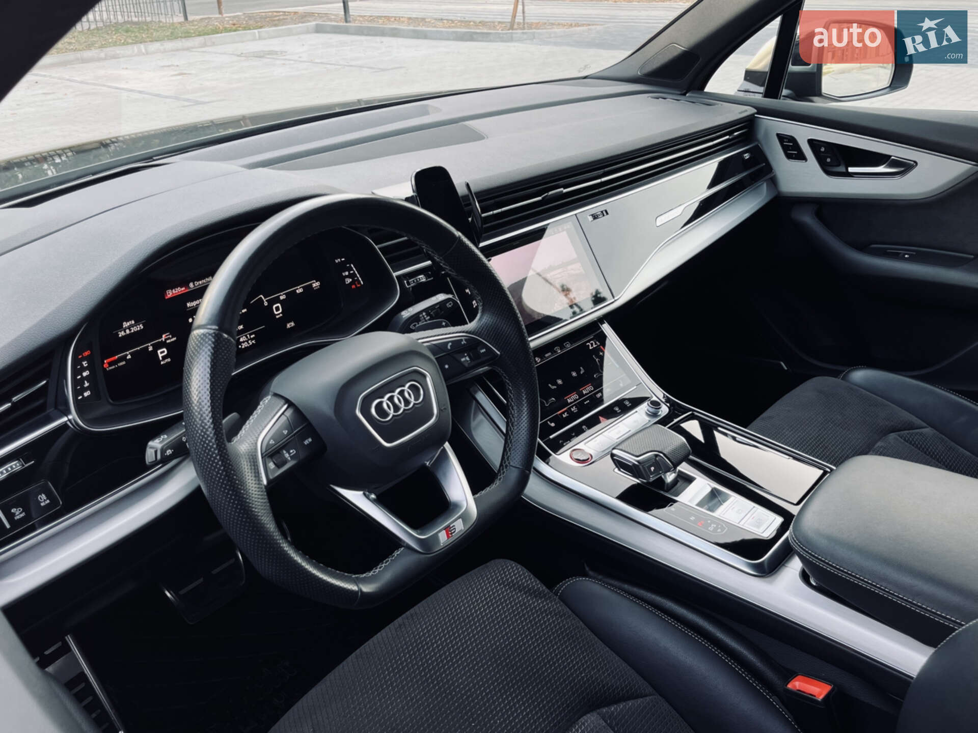 Audi SQ7 2020 VIN WAUZZZ4M9MD009564 фото оголошення 14 з 97
