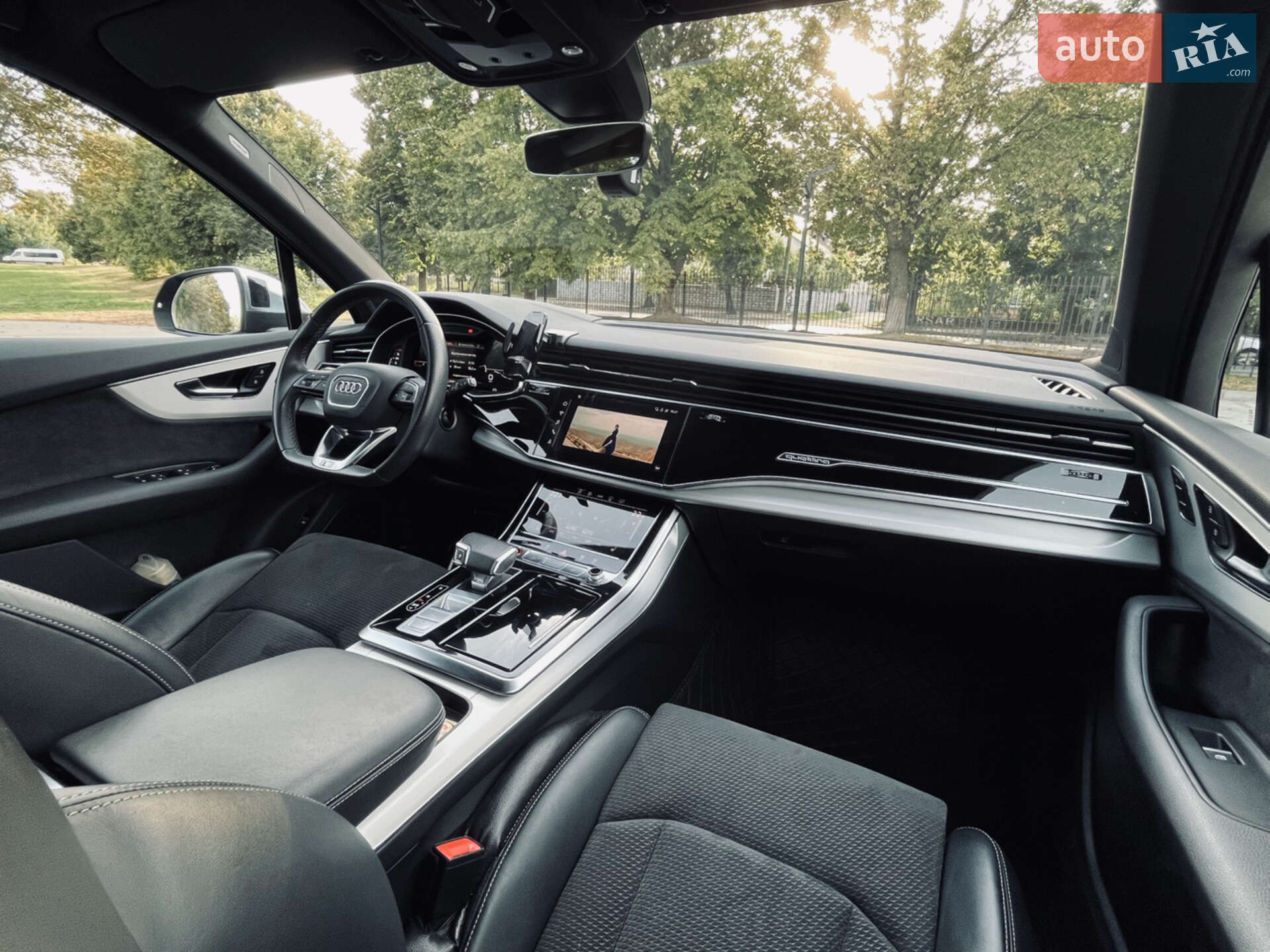 Audi SQ7 2020 VIN WAUZZZ4M9MD009564 фото оголошення 44 з 97