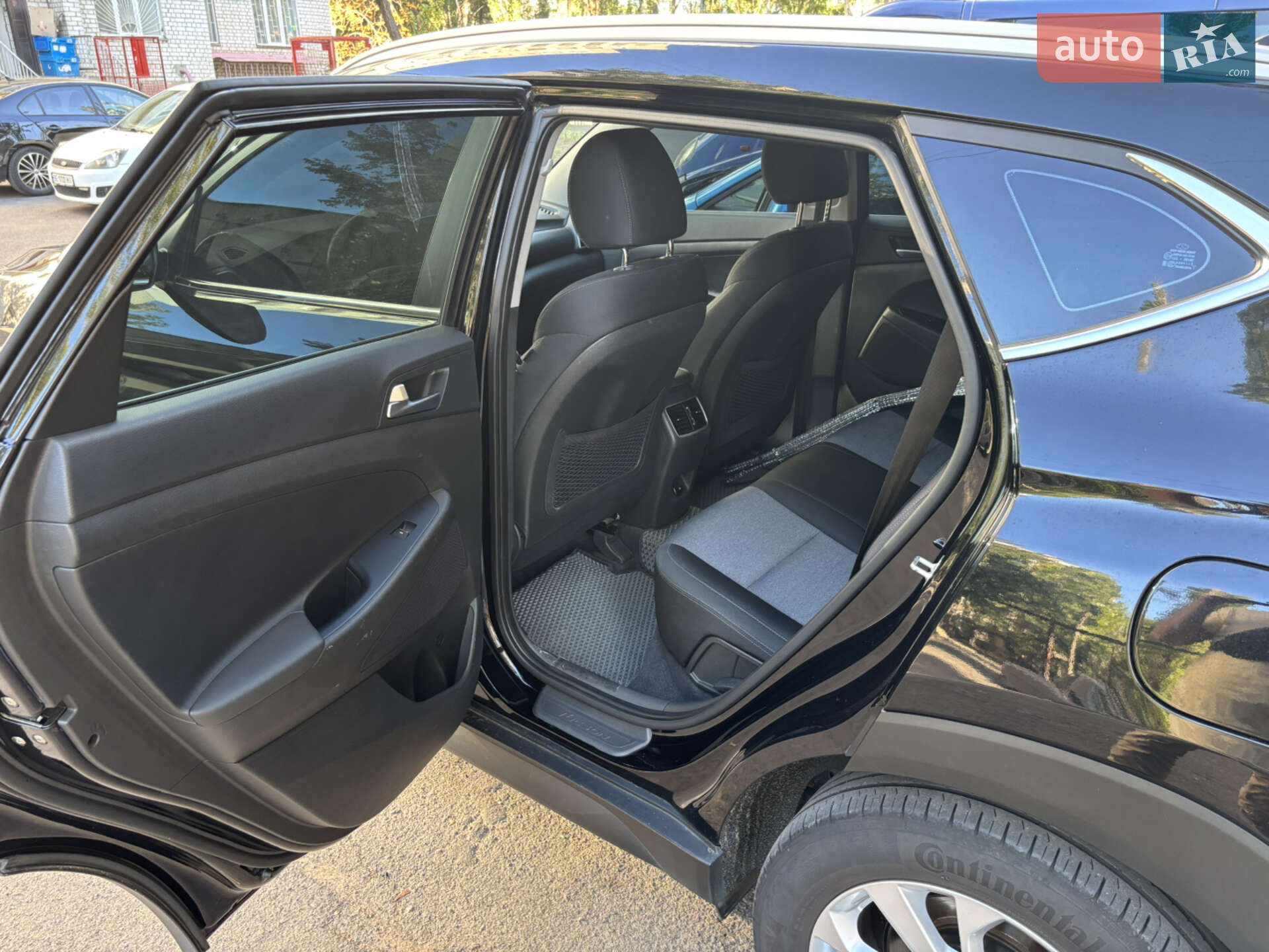 Hyundai Tucson 2020 VIN TMAJ3813BLJ150366 фото оголошення 10 з 14