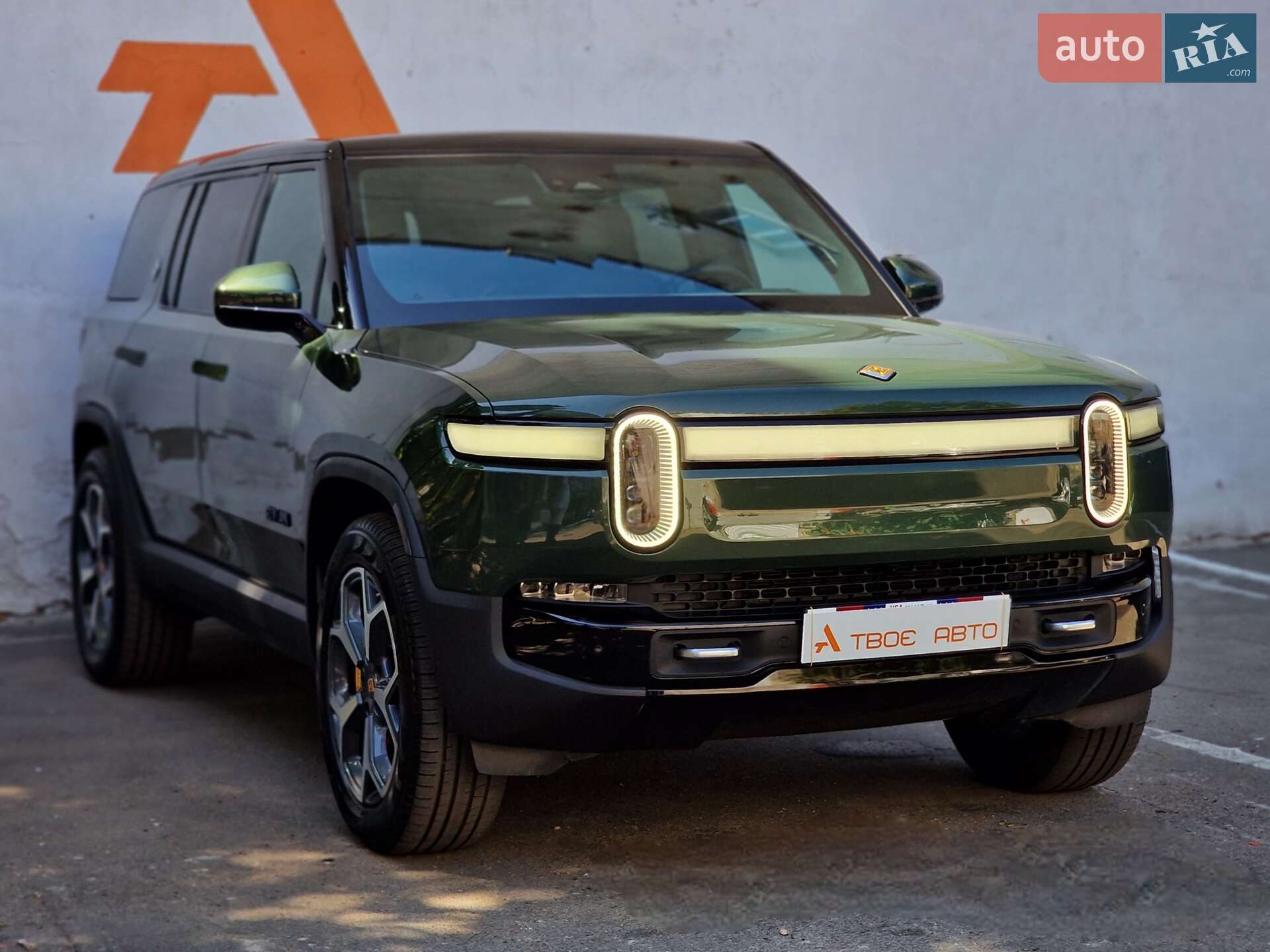Rivian R1S 2023 VIN 7PDSGABA1PN008663 фото оголошення 7 з 91