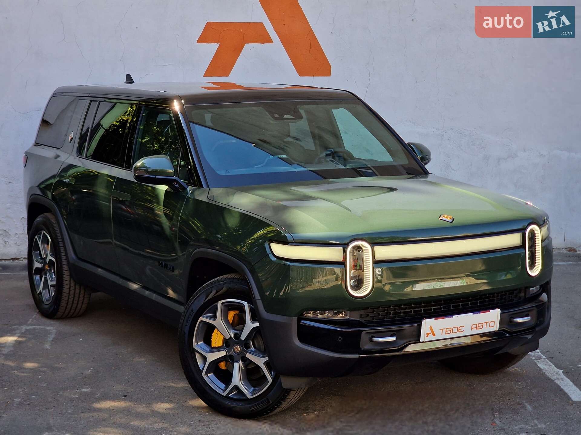 Rivian R1S 2023 VIN 7PDSGABA1PN008663 фото оголошення 18 з 91