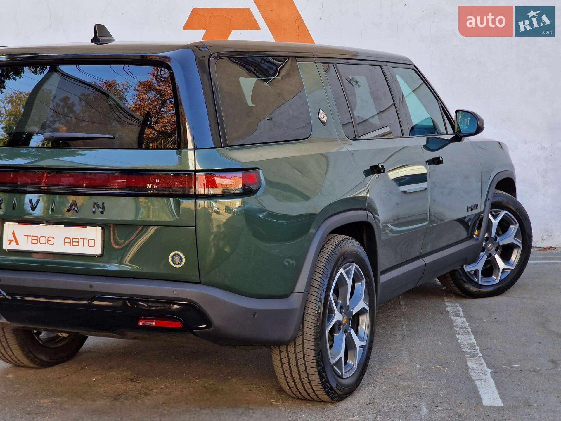 Rivian R1S 2023 VIN 7PDSGABA1PN008663 фото оголошення 45 з 91