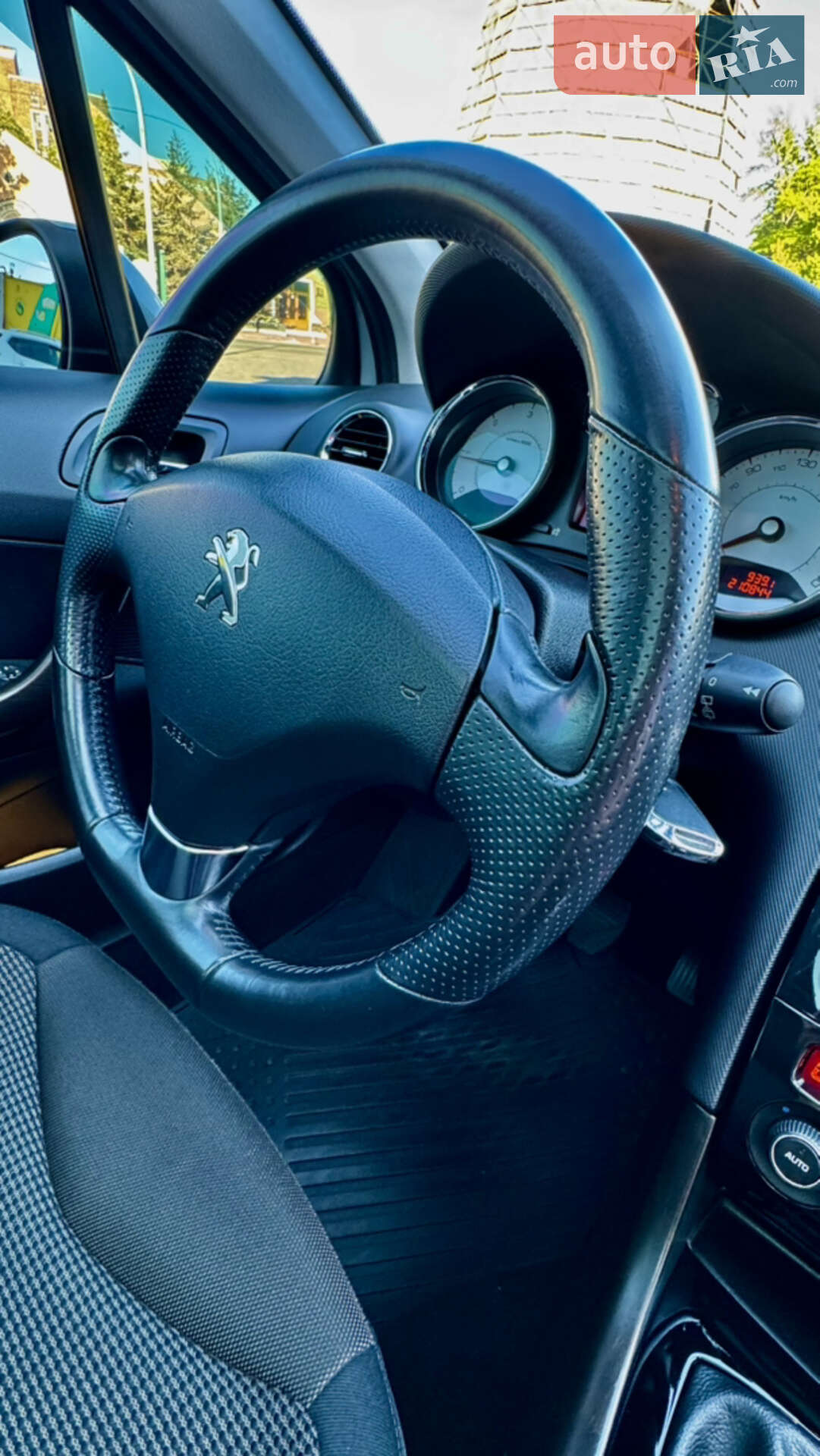 Peugeot 308 2014 VIN VF34H9HD8ES059026 фото оголошення 17 з 21