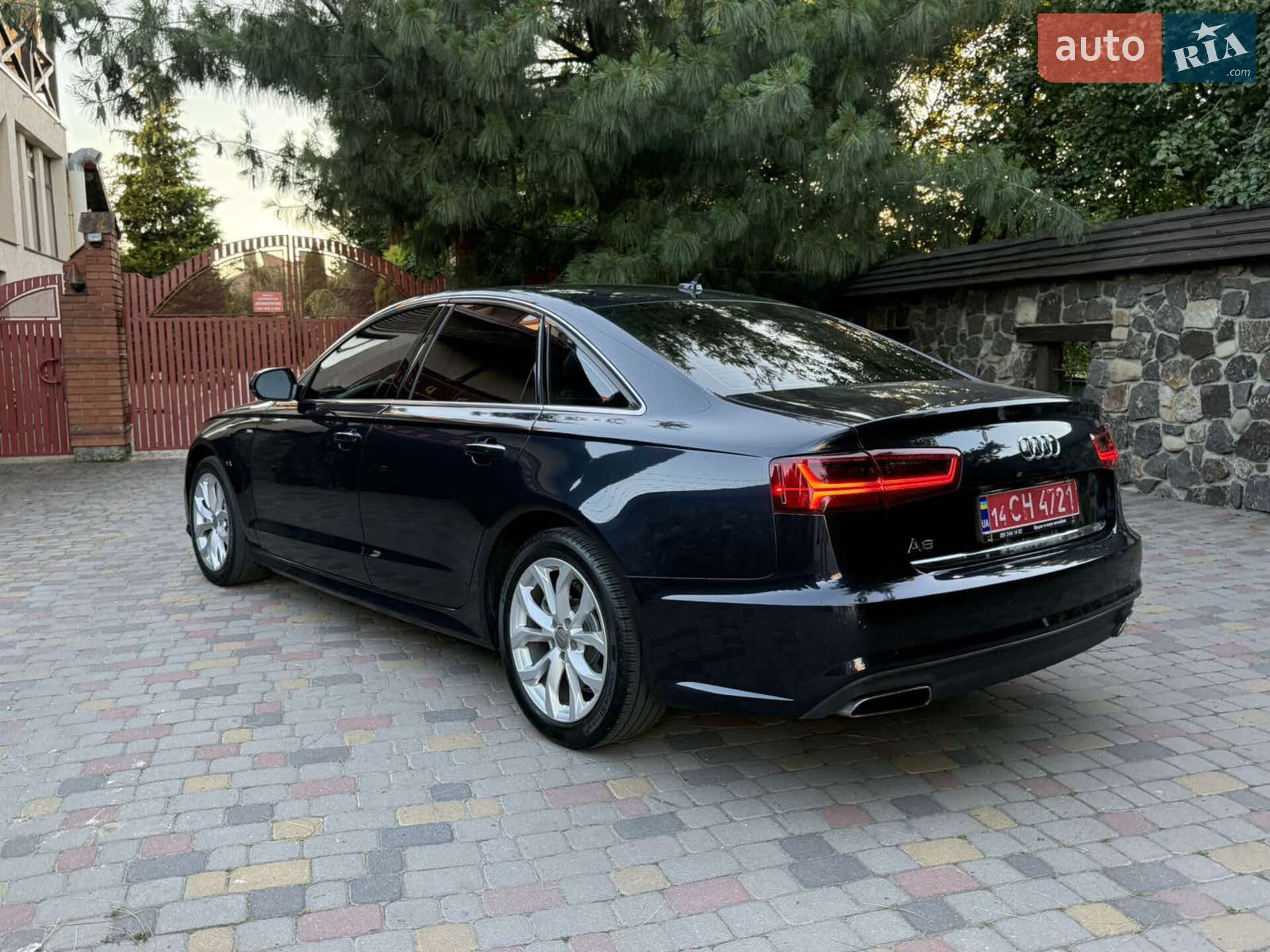 Audi A6 2016 VIN WAUC8AFC7HN015961 фото оголошення 14 з 26
