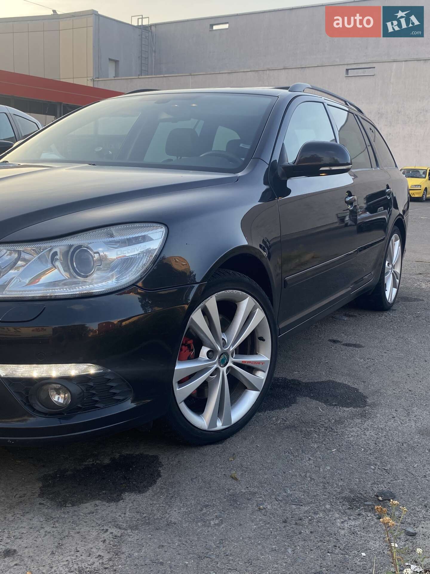 Skoda Octavia 2011 VIN TMBUH61Z3B2142862 фото оголошення 2 з 9