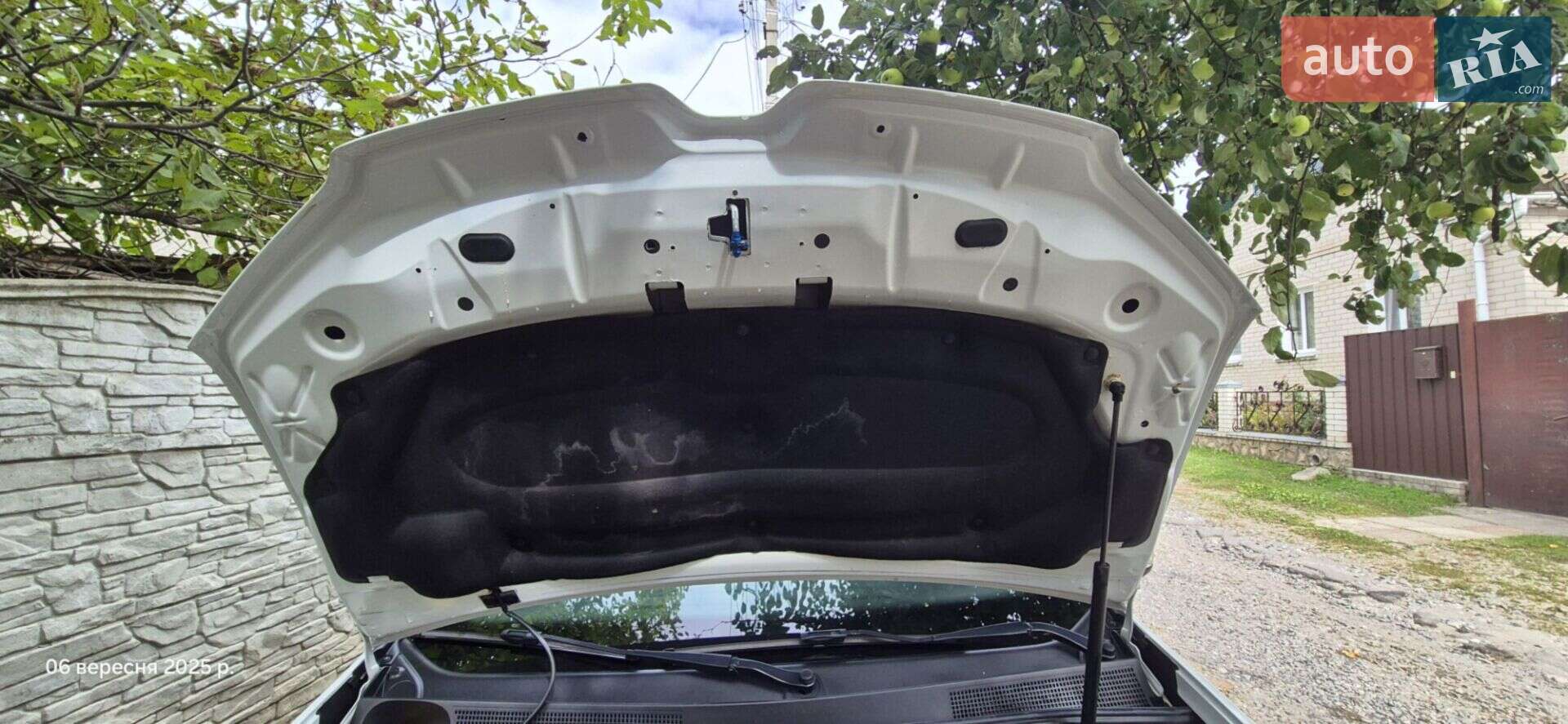 Renault Logan 2019 VIN VF14SRCL463275470 фото оголошення 8 з 9