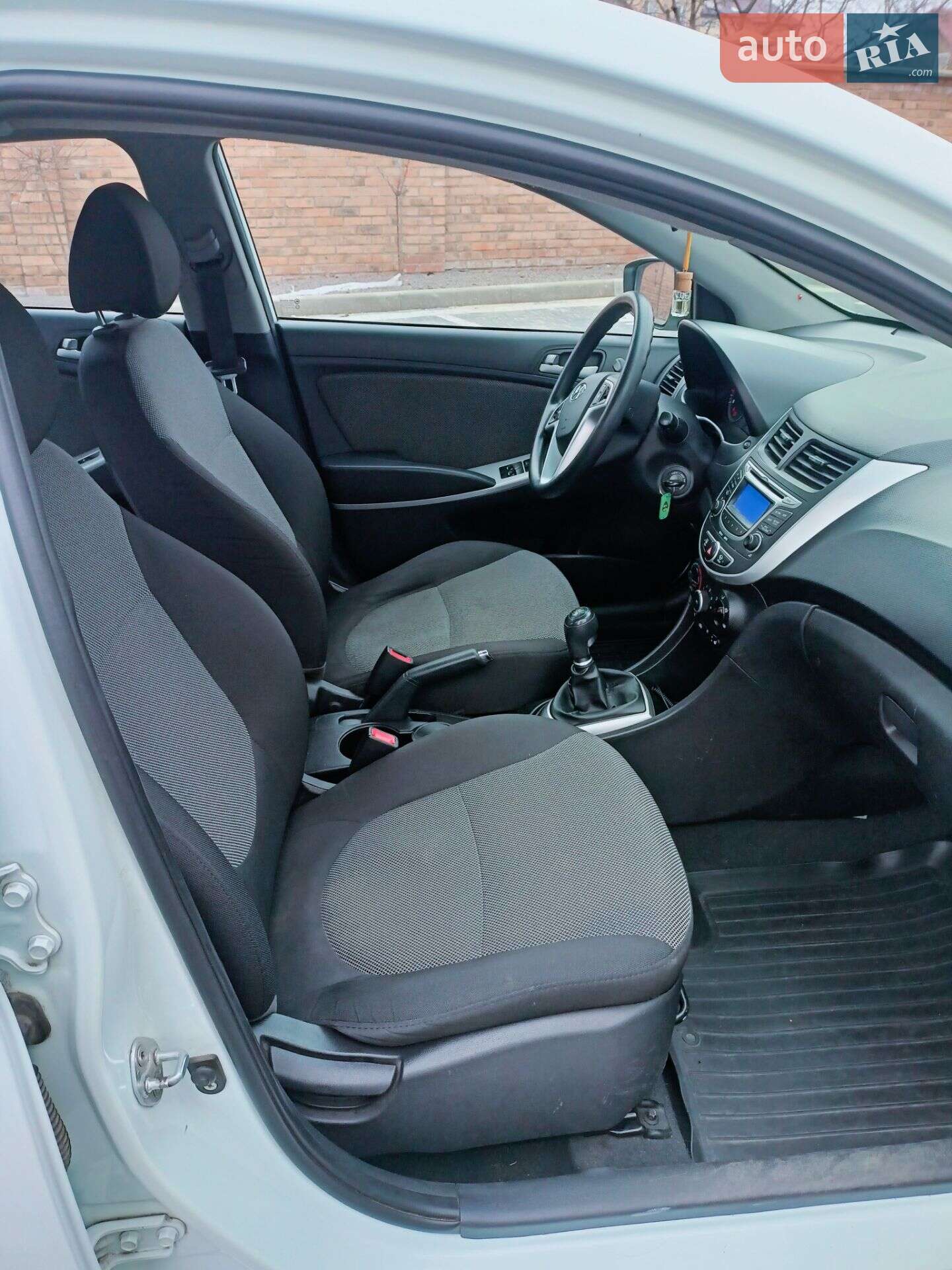Hyundai Accent 2013 VIN Z94CT41CADR216094 фото оголошення 7 з 17