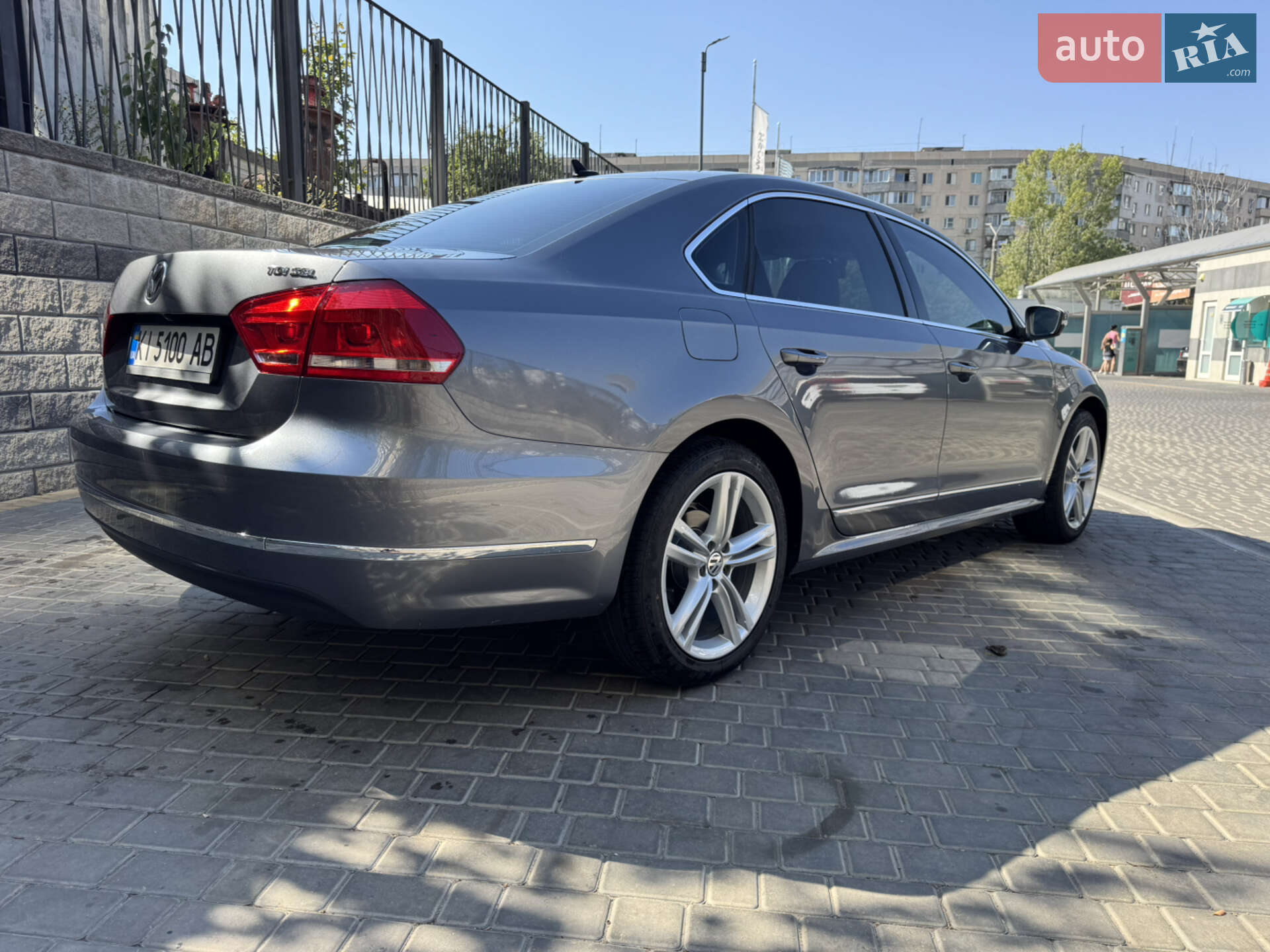 VOLKSWAGEN PASSAT 2015 VIN 1VWCV7A39FC074778 фото оголошення 3 з 16