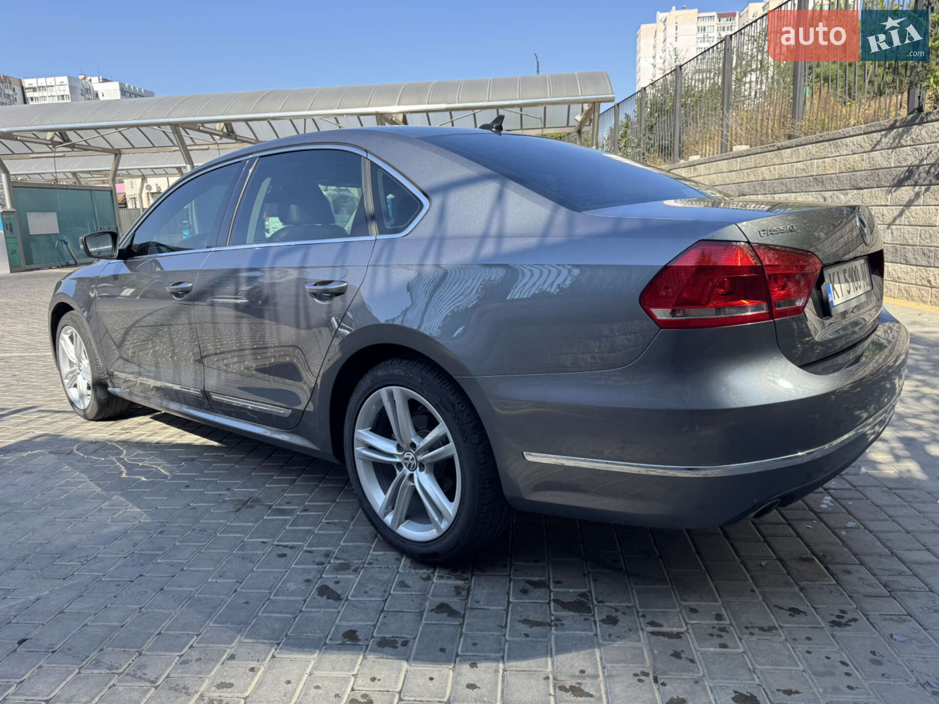 VOLKSWAGEN PASSAT 2015 VIN 1VWCV7A39FC074778 фото оголошення 4 з 16