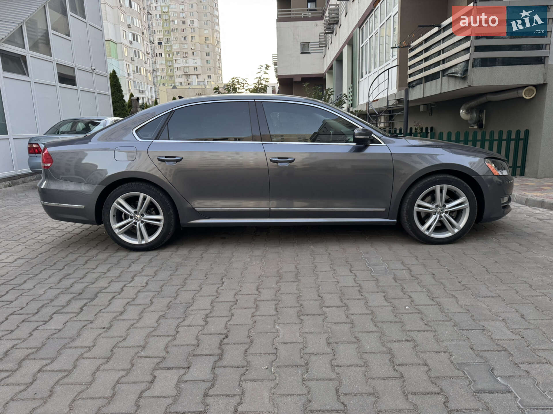 VOLKSWAGEN PASSAT 2015 VIN 1VWCV7A39FC074778 фото оголошення 6 з 16