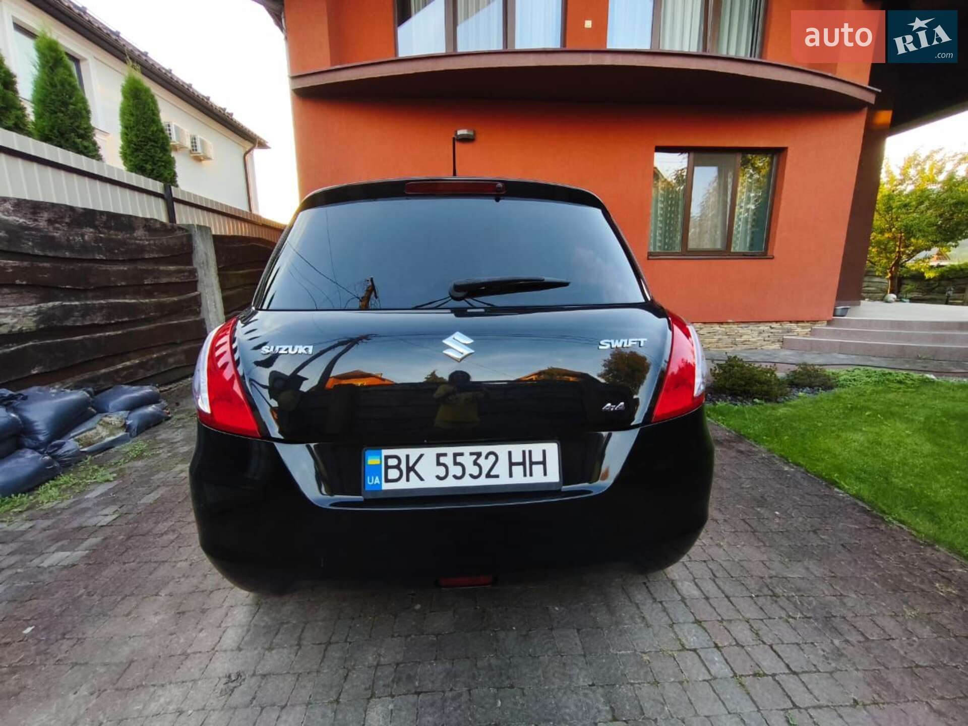 Suzuki Swift 2013 VIN JSAFZD72S00135664 фото оголошення 7 з 9