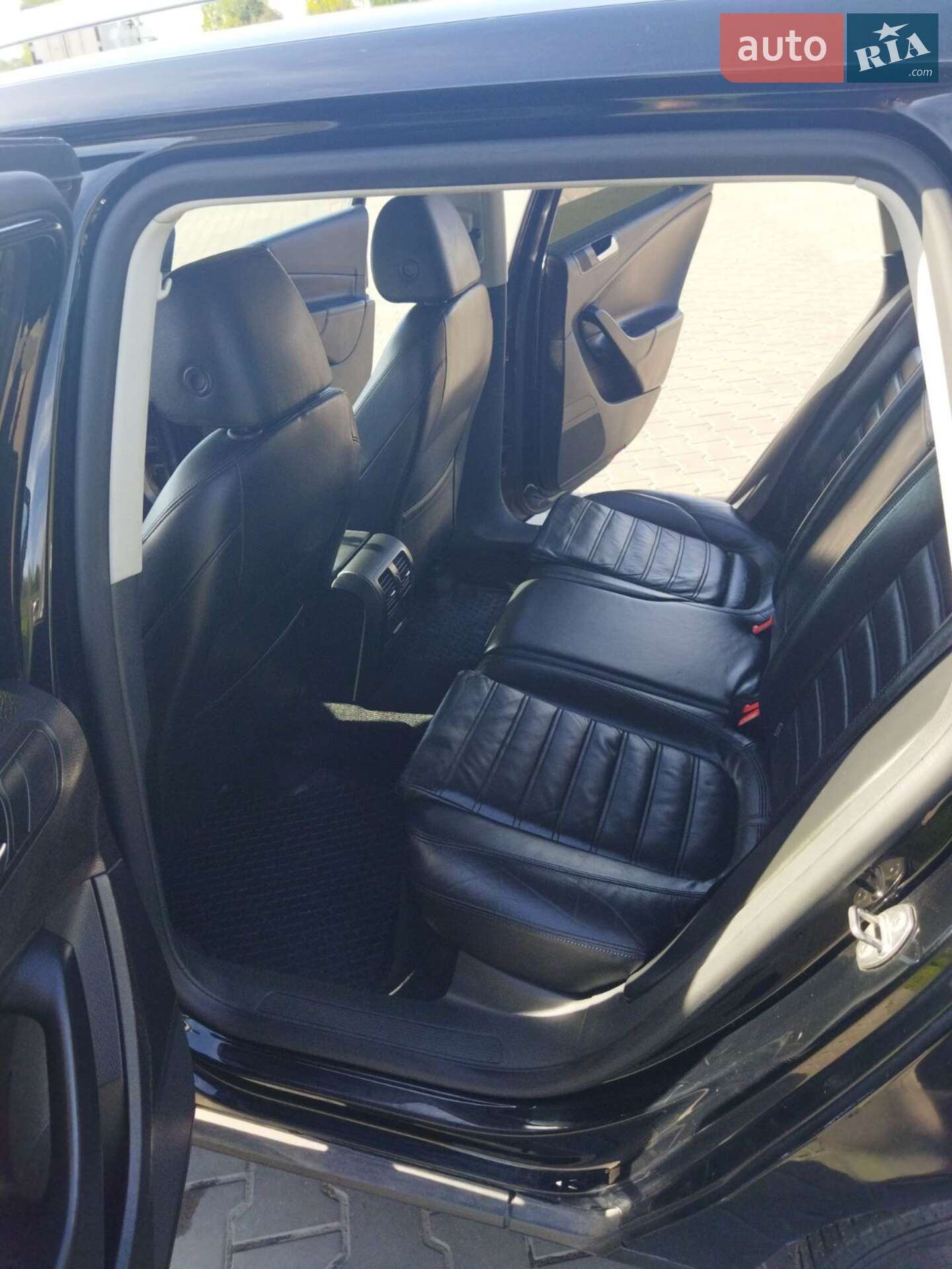 Volkswagen Passat 2009 VIN WVWZZZ3CZAE020432 фото оголошення 3 з 11