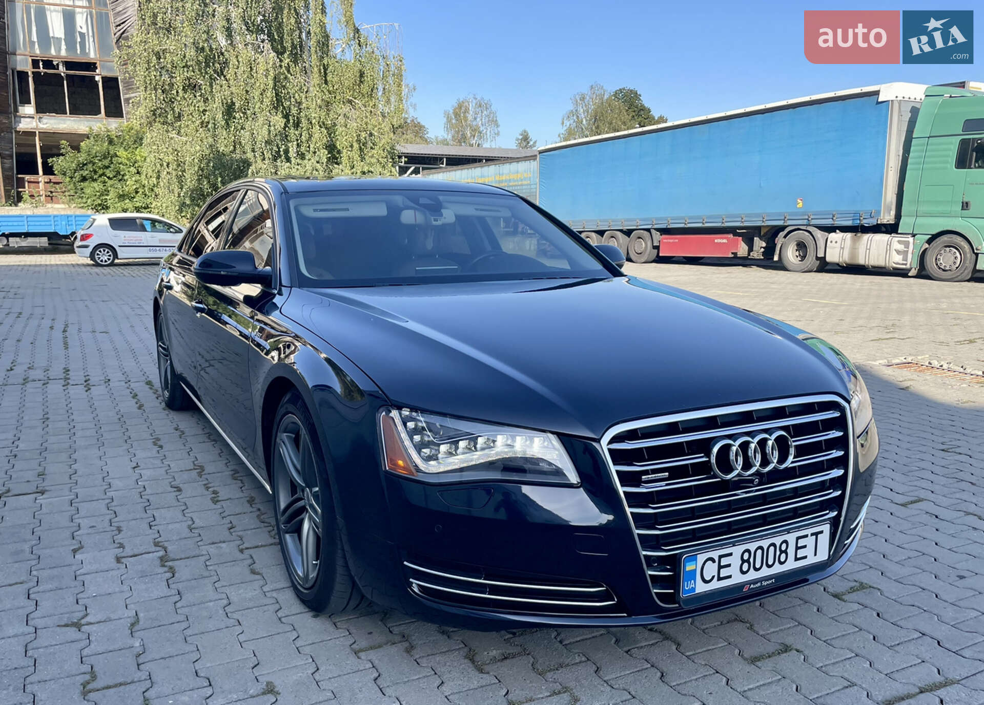 Audi A8 2013 VIN WAUR2AFD6DN026576 фото оголошення 16 з 27