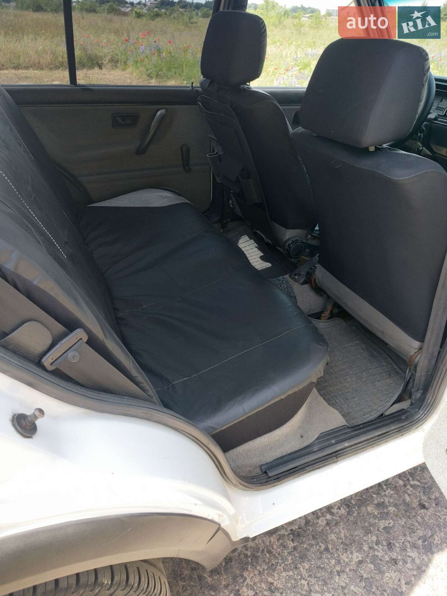 Volkswagen Golf 1988 VIN WVWZZZ19ZJW423145 фото оголошення 10 з 13