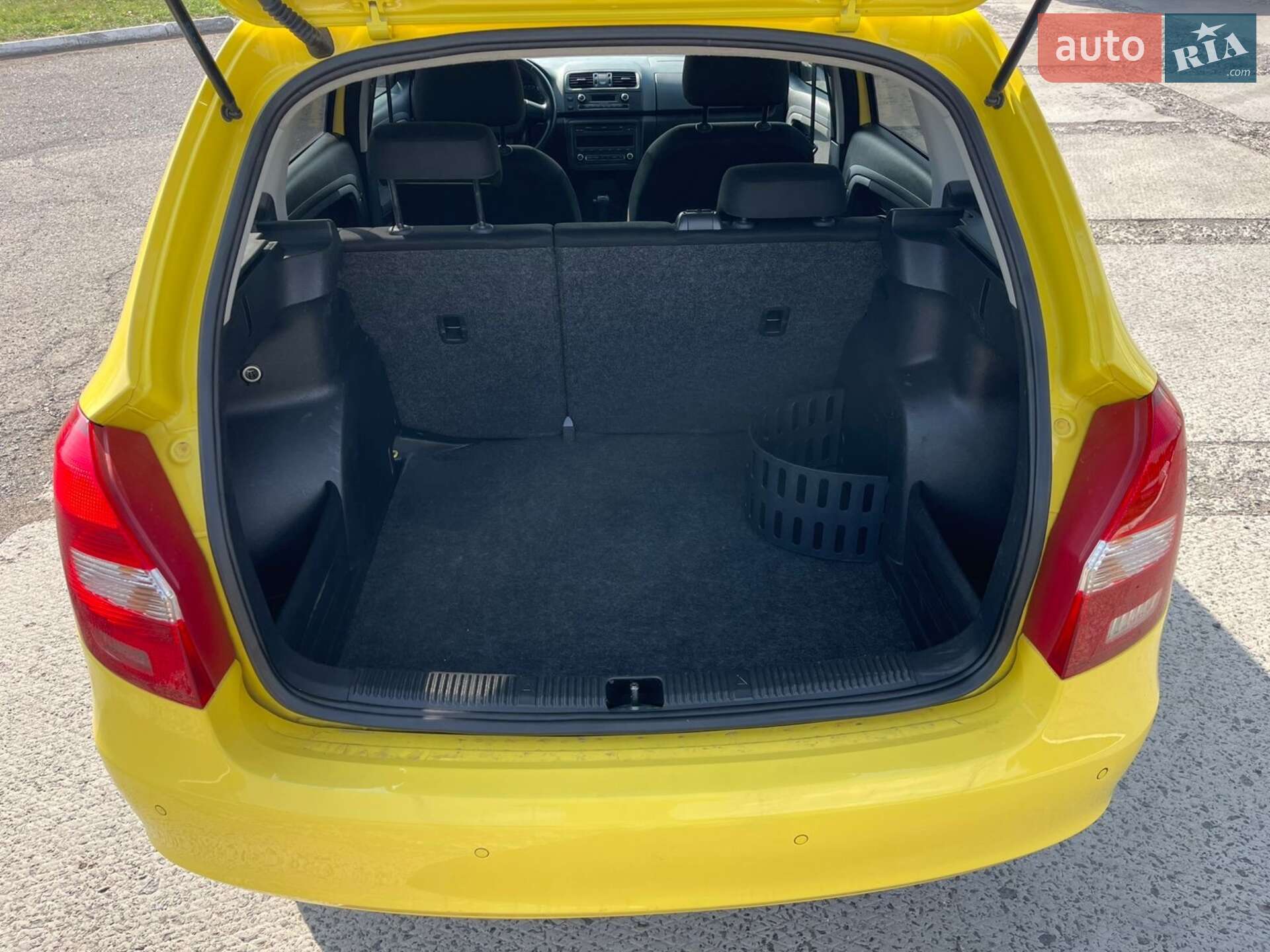 Skoda Fabia 2012 VIN TMBJN65J3C3076583 фото оголошення 7 з 49