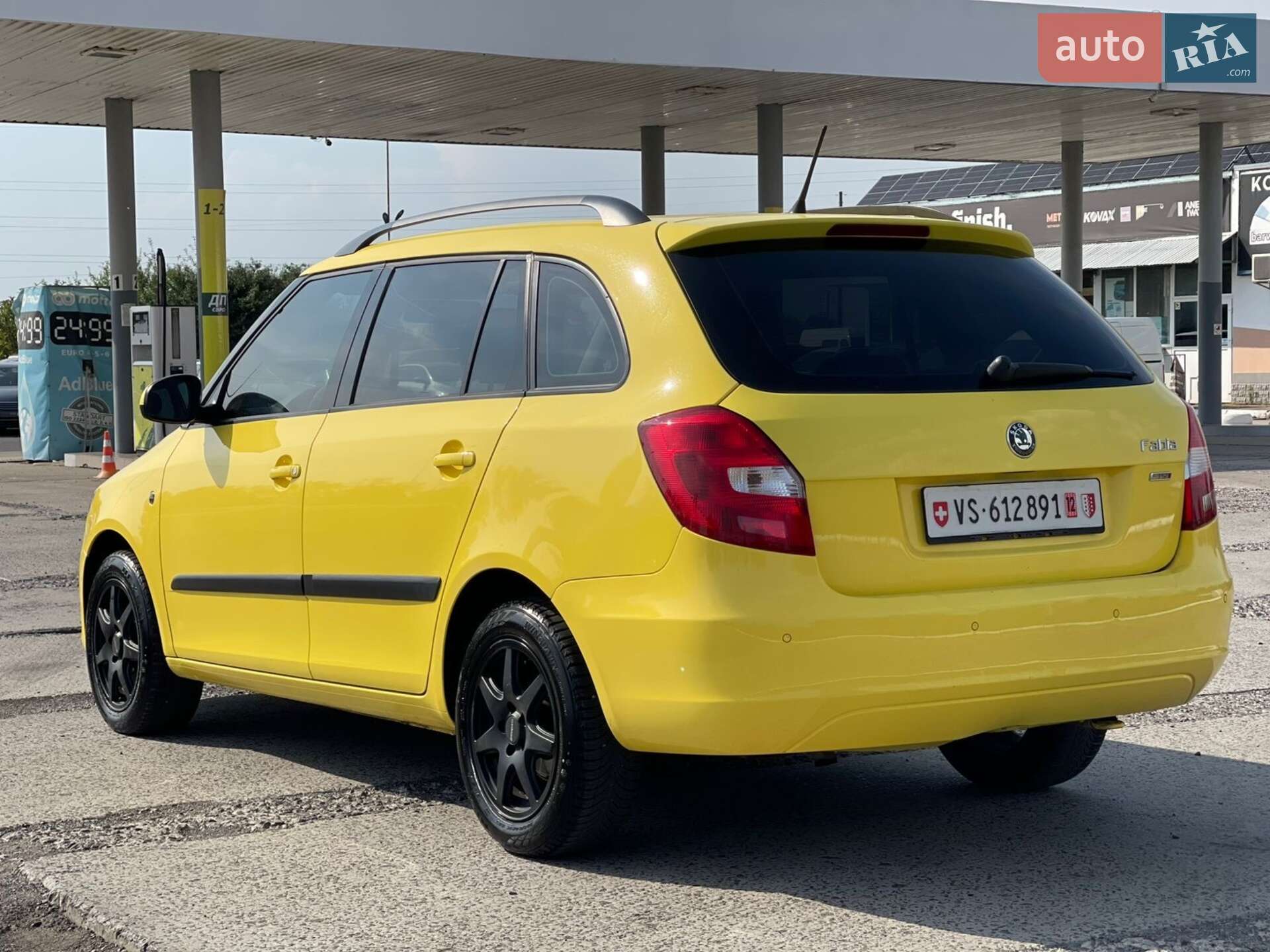 Skoda Fabia 2012 VIN TMBJN65J3C3076583 фото оголошення 9 з 49