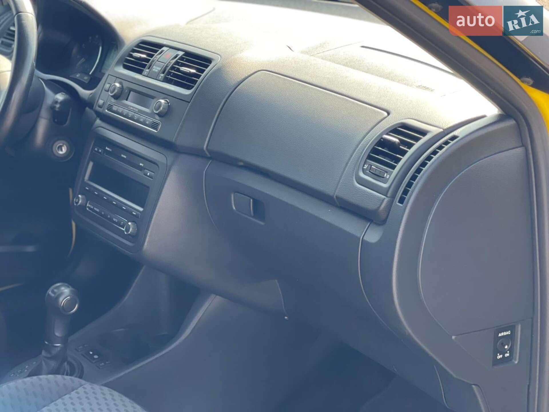 Skoda Fabia 2012 VIN TMBJN65J3C3076583 фото оголошення 39 з 49