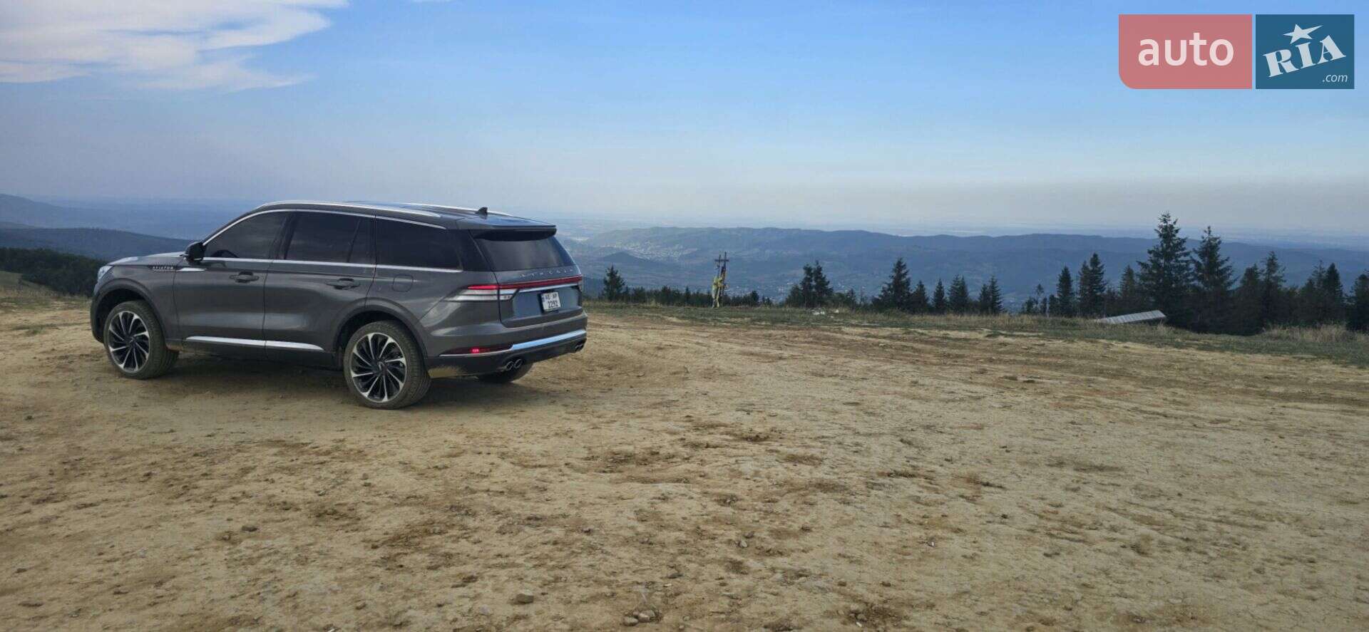 Lincoln Aviator 2020 VIN 5LM5J7XC6MGL01793 фото оголошення 9 з 83