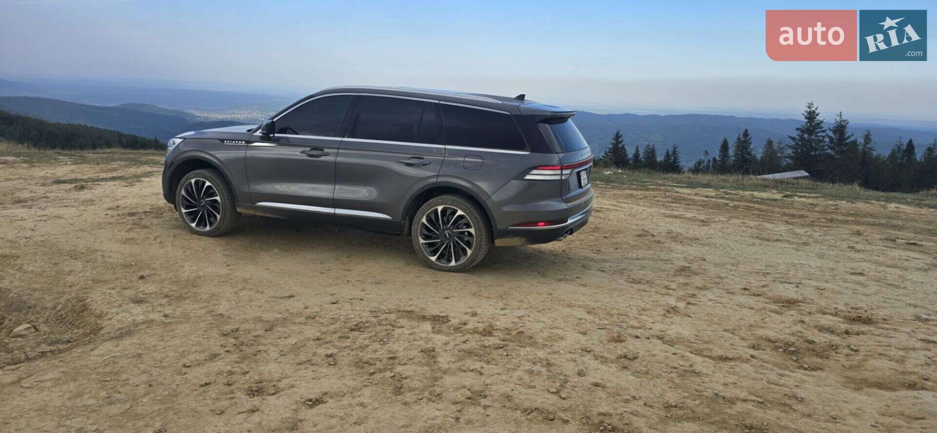 Lincoln Aviator 2020 VIN 5LM5J7XC6MGL01793 фото оголошення 12 з 83