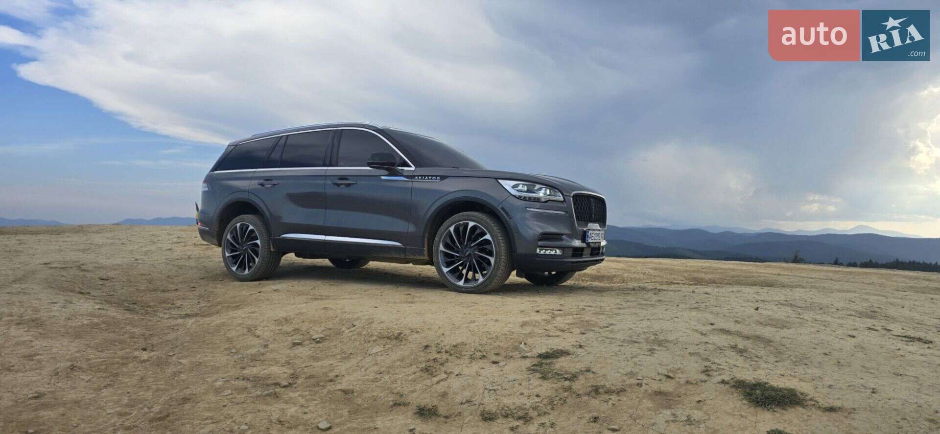 Lincoln Aviator 2020 VIN 5LM5J7XC6MGL01793 фото оголошення 21 з 83