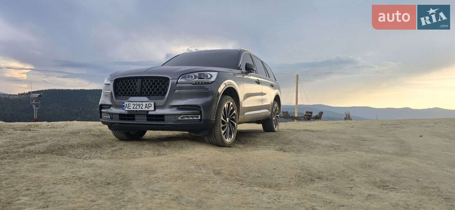 Lincoln Aviator 2020 VIN 5LM5J7XC6MGL01793 фото оголошення 44 з 83