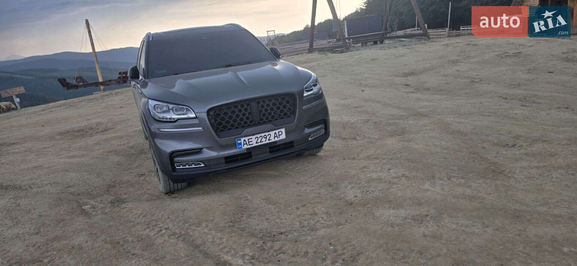 Lincoln Aviator 2020 VIN 5LM5J7XC6MGL01793 фото оголошення 47 з 83