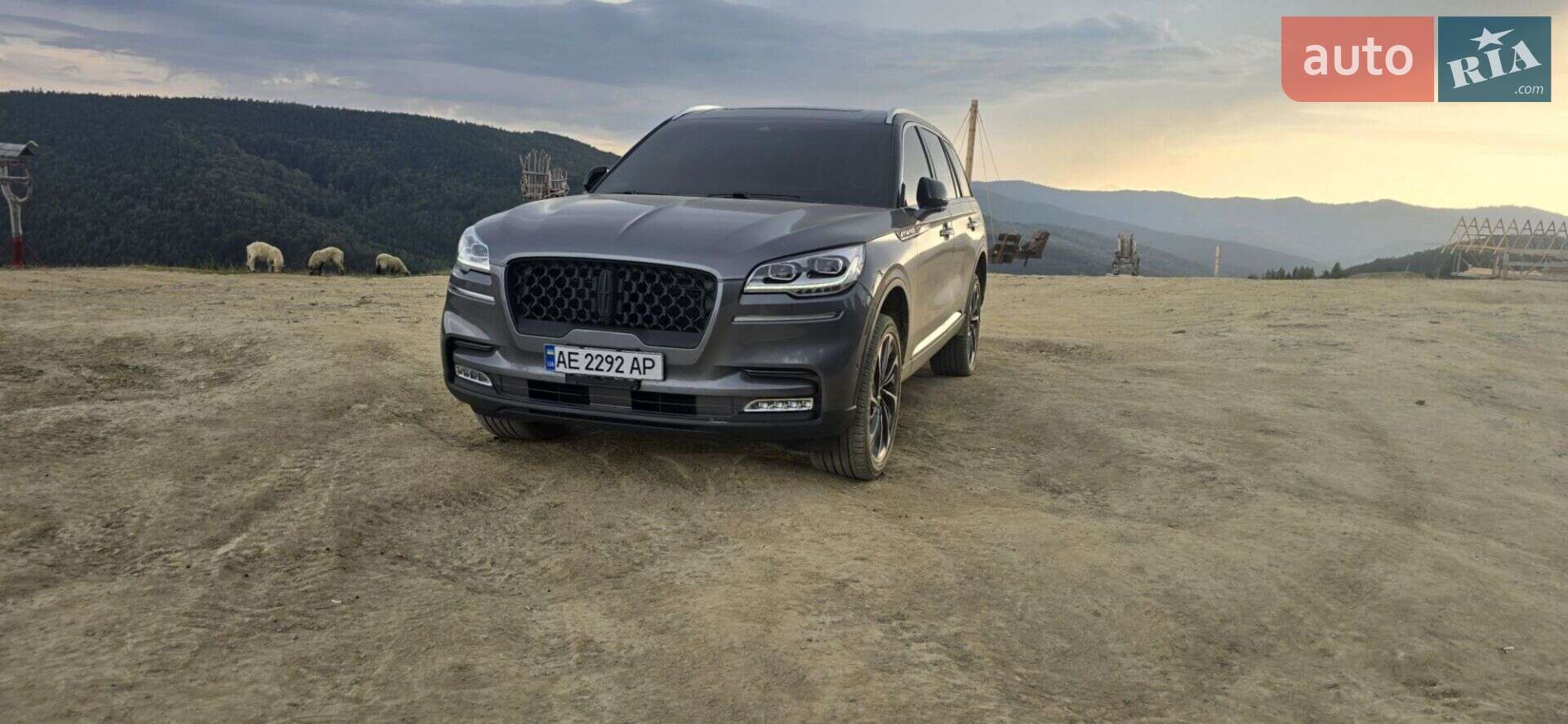 Lincoln Aviator 2020 VIN 5LM5J7XC6MGL01793 фото оголошення 49 з 83