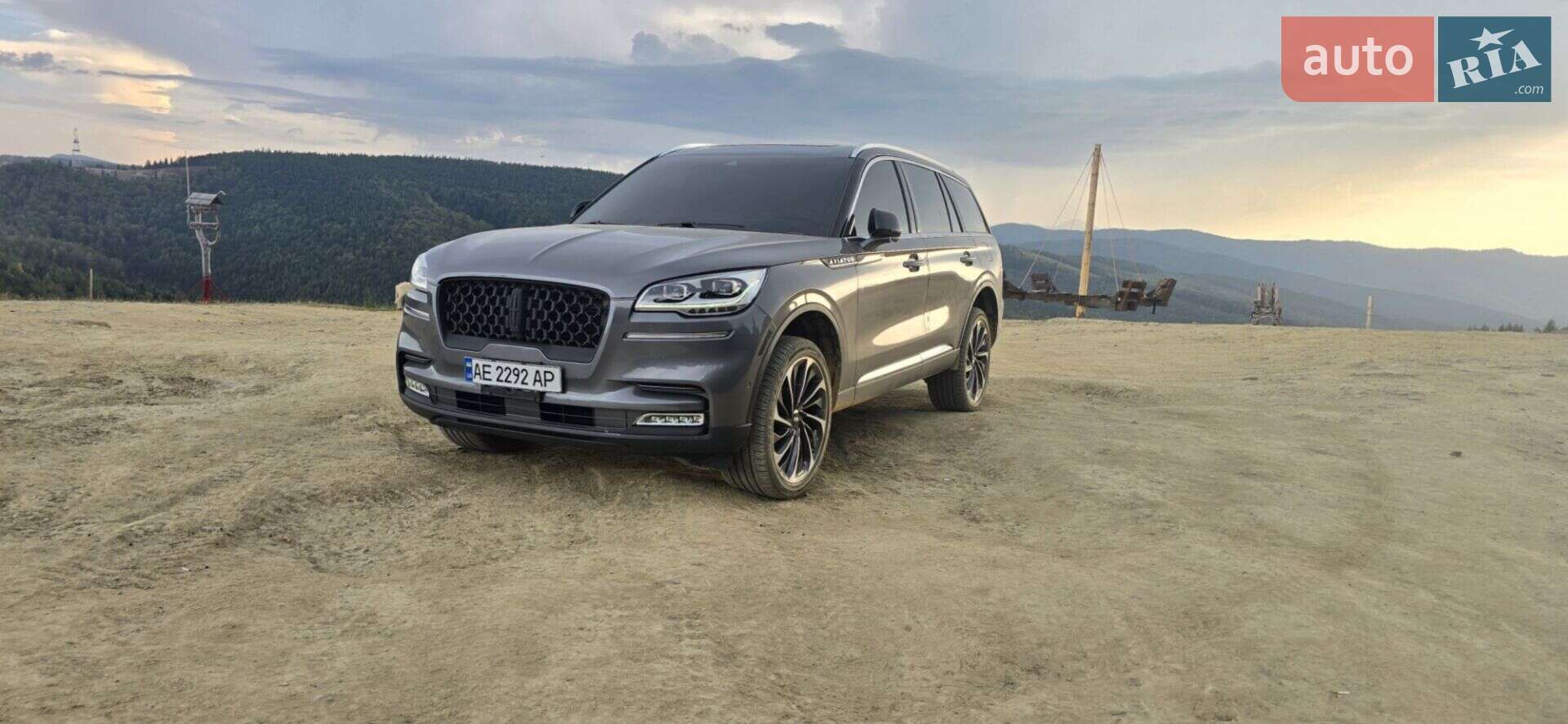 Lincoln Aviator 2020 VIN 5LM5J7XC6MGL01793 фото оголошення 57 з 83