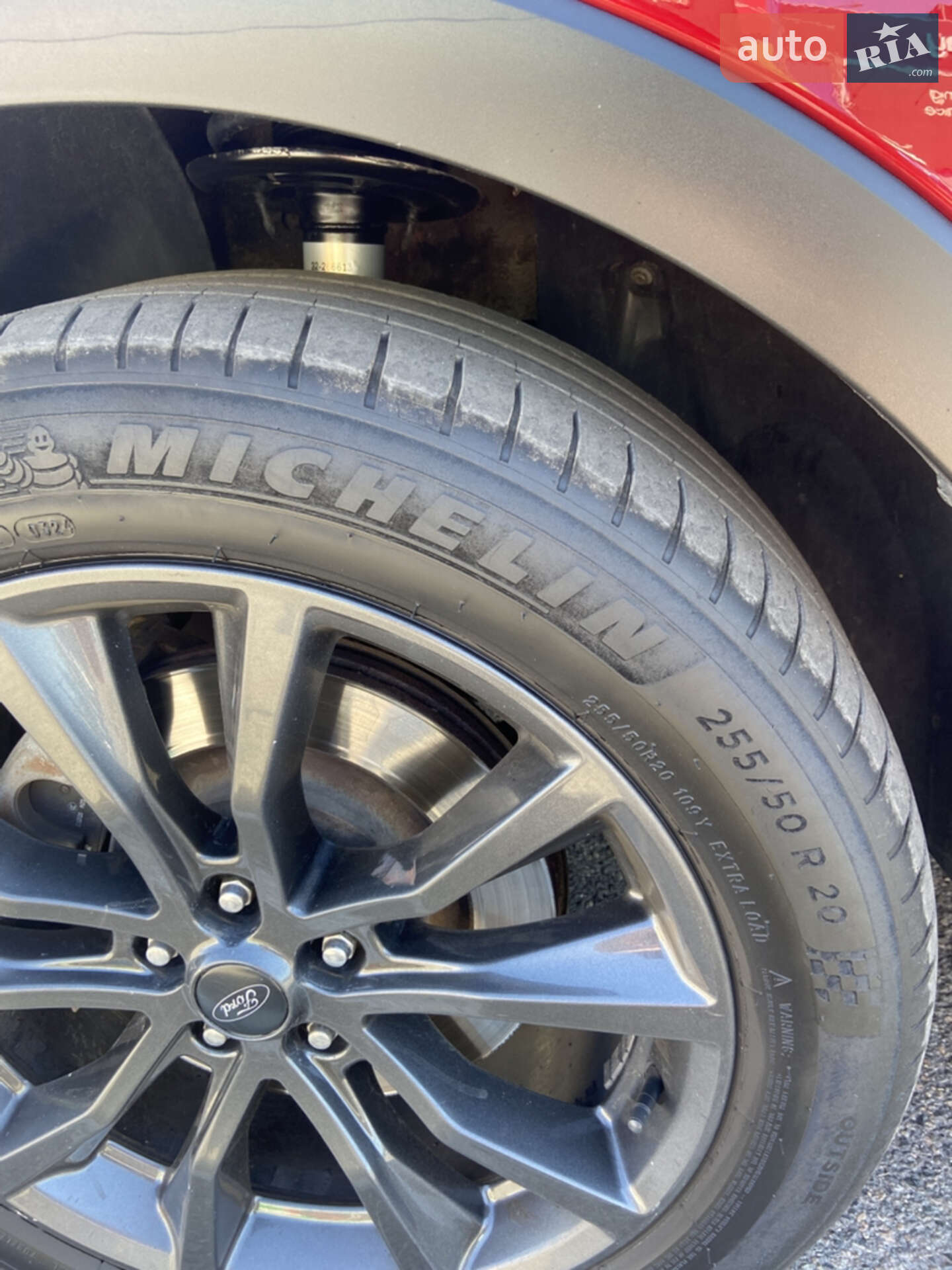 Ford Explorer 2018 VIN 1FM5K8D88JGC04189 фото оголошення 10 з 19